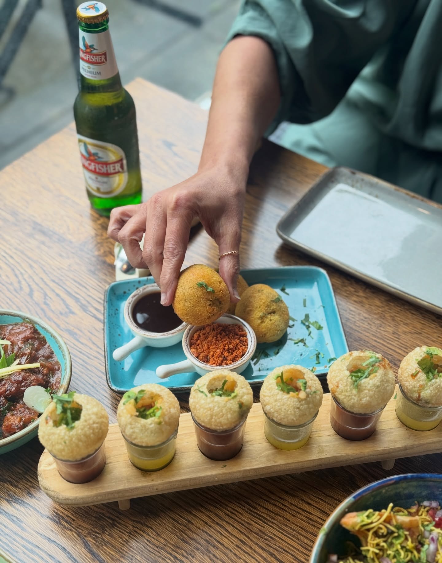 Crispy on the outside, comfort on the inside.
Vada = proof that vegan food can be pure joy 🌱🔥