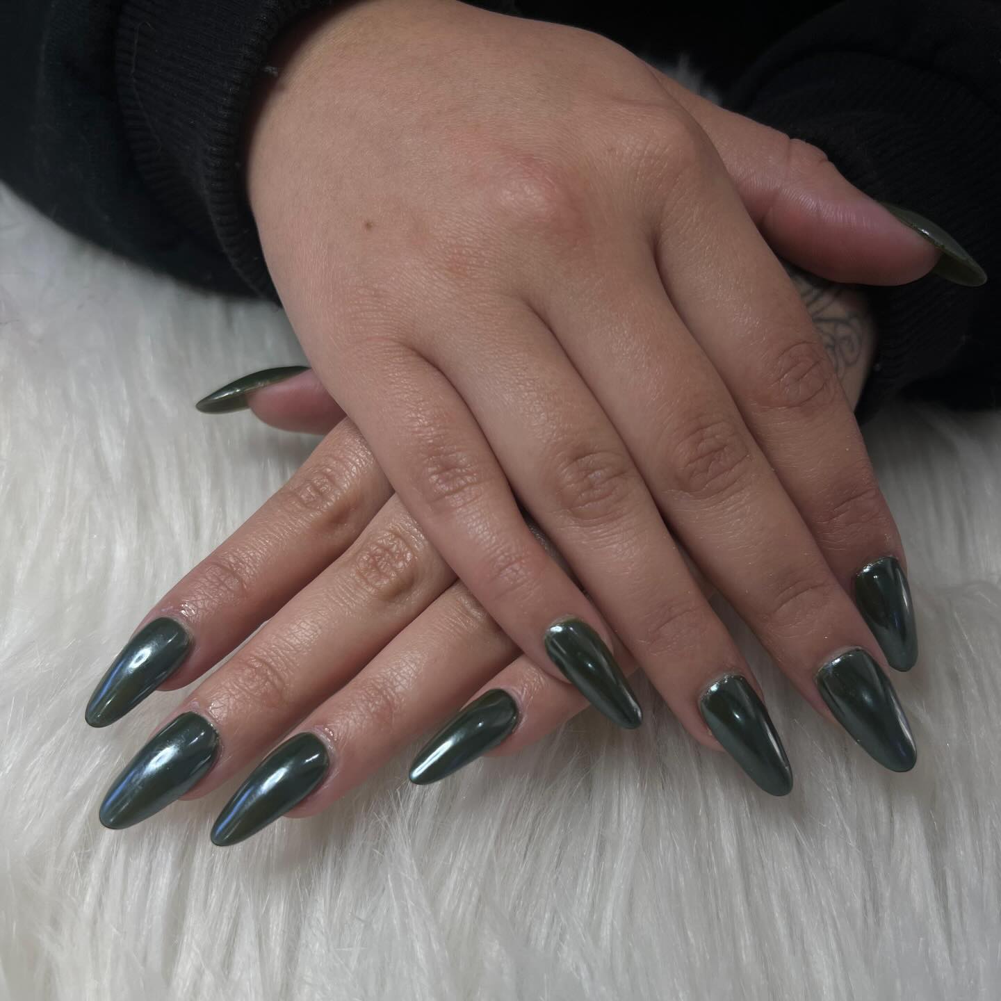 Amamos las glazed nails 😋💚