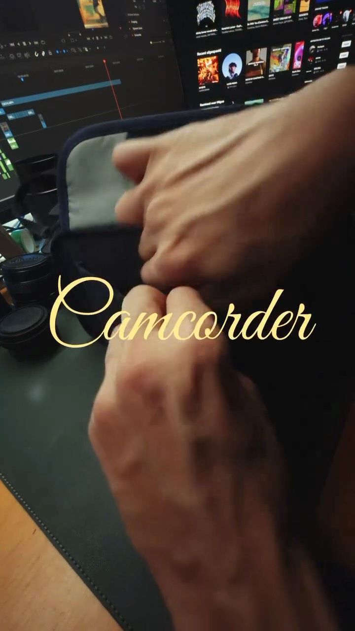 I bought a second hand camcorder… and found someone else’s memories inside😜😜
Siri lanka probably 35 years ago?