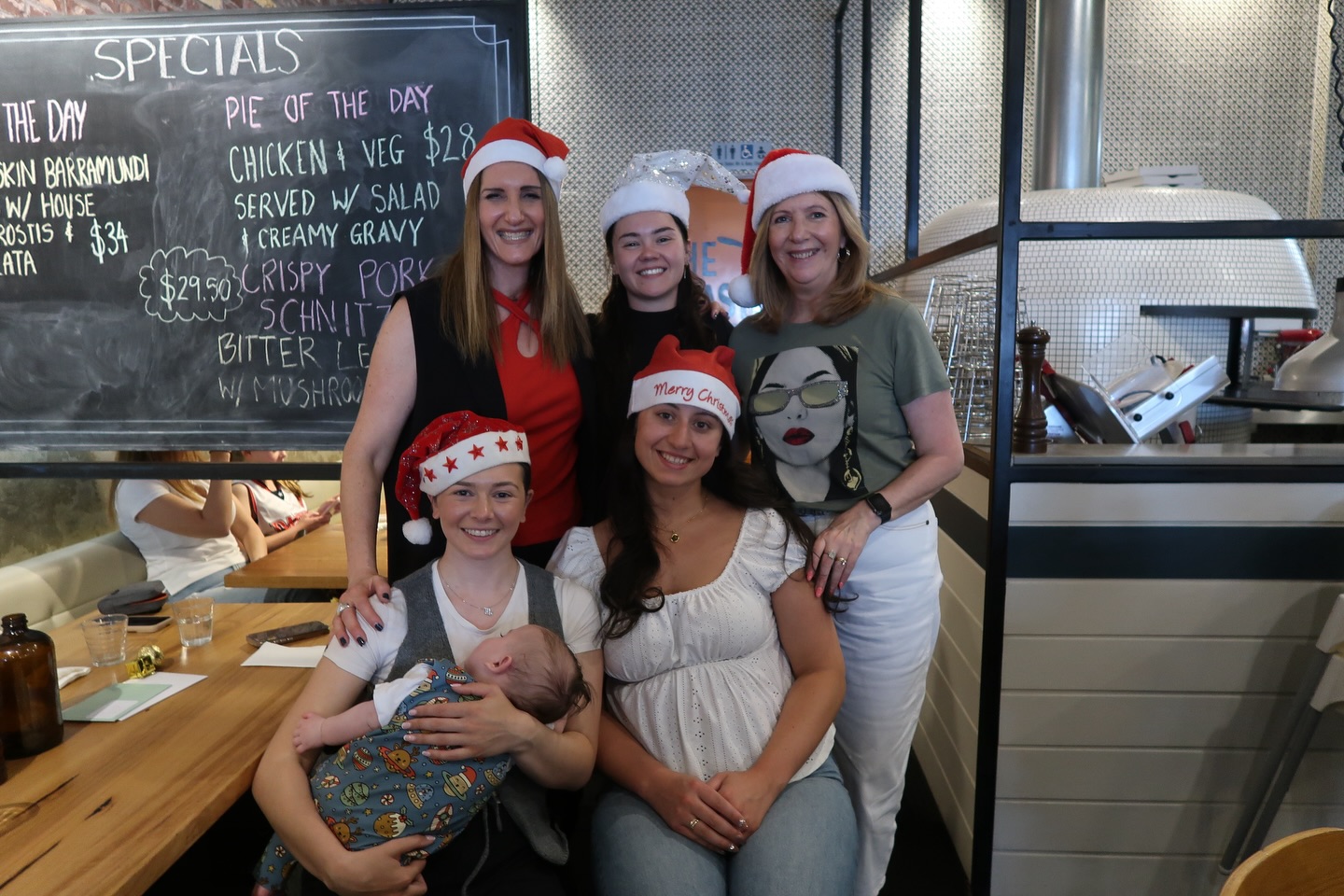 Christmas break update:
Hi all, we hope you had an amazing Christmas & New Year break! We are back at the clinic from Monday the 12th of January.
Wishing everyone an amazing year ahead.
-The Psychology and Therapy Clinic Team