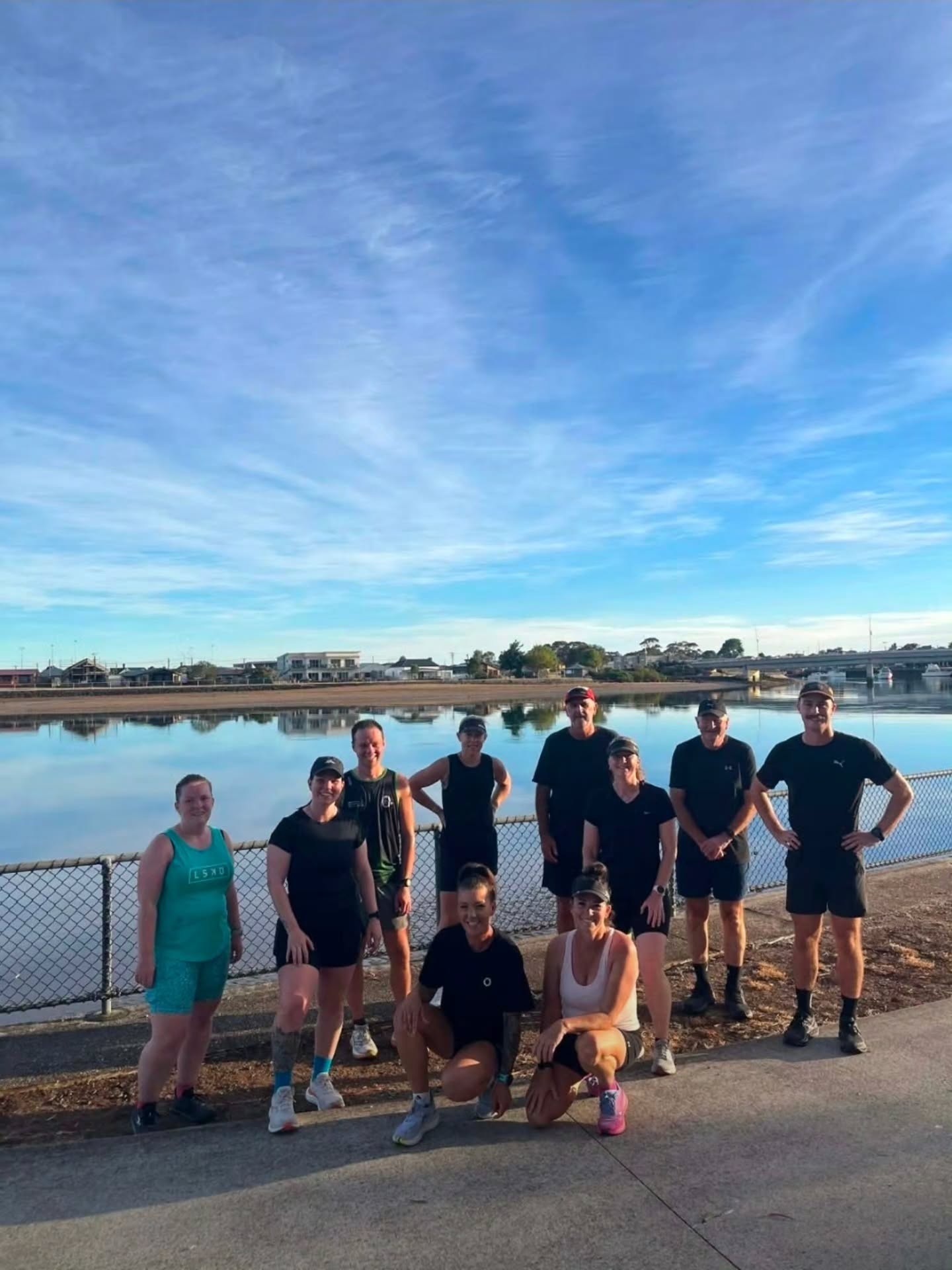 OVERLAP Group Sessions, the place where we help you reach your impossible.
• Coach-led by Australian Athletics accredited @caitlynmulraney_runs
• Every Tuesday at 6am in Ulverstone
• All abilities welcome.
The sessions are tailored to suit absolute beginners and experienced runners alike.
• Training in groups like this are proven to be performance enhancing.
Details and sign up via the link in our bio.
https://www.overlapcoaching.com/group-sessions
See you tomorrow 🤙