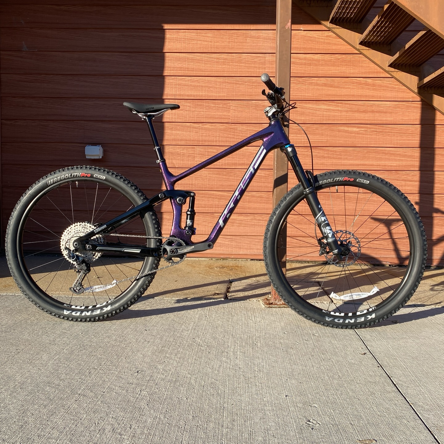 New Arrivals! 🚨
.
The KHS & Free Agent Retirement Sale continues to provide some awesome bikes at great prices. In addition to the Fat Bikes we’ve posted about before, we have some new arrivals including Enduro, XC Trail, Gravel, BMX & Dirt Jumpers!
.
Most KHS & Free Agent bikes are over 50% off!
.
KHS 6600 Enduro 135/150mm $2100 (Reg. $5059)
KHS Prescott XC 110/120mm $1800 (Reg. $4479)
KHS Grit 330 Gravel $1300 (Reg. $2999)
Free Agent Metus Dirt Jumper $480 (Reg. $1099)
Free Agent Novus BMX $250 (Reg. $459)
.
There’s tons of other higher end BMX & Dirt Jumper models we can order if you are interested just shoot us a DM or stop in!
.
#khsbicycles #freeagentbmx #sugarmbottombikes #iowacityiowa #northlibertyiowa