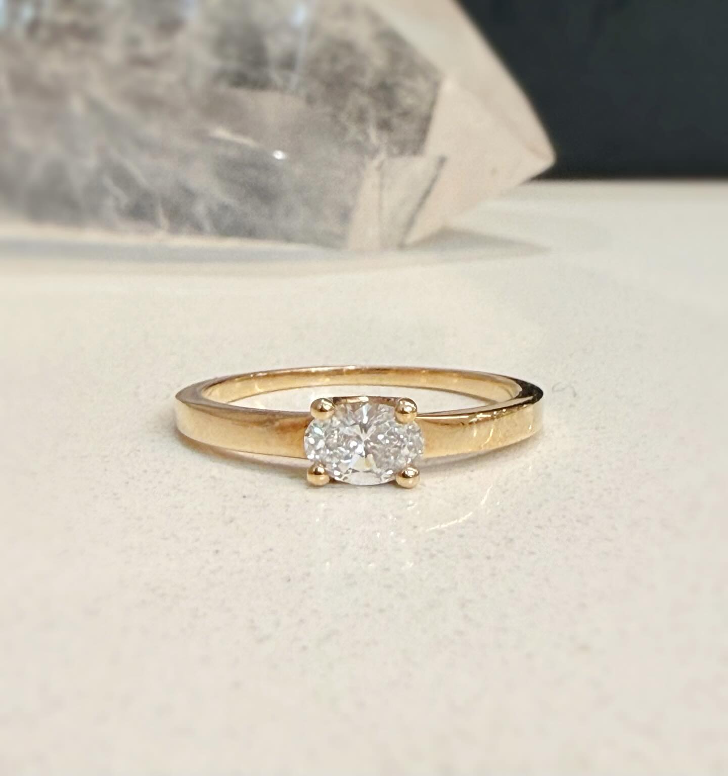 Petite lab diamond Millie ring new in store ✨
#newcreations #labdiamond #uniqueengagementrings #handcraftedjewellery #sinsleyfinejewellery