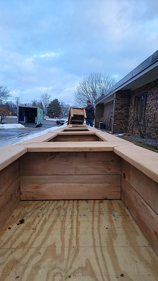 Just dropped off 10 raised garden beds at Annandale Care Center. Youth from Monticello and Buffalo built these in the fall!