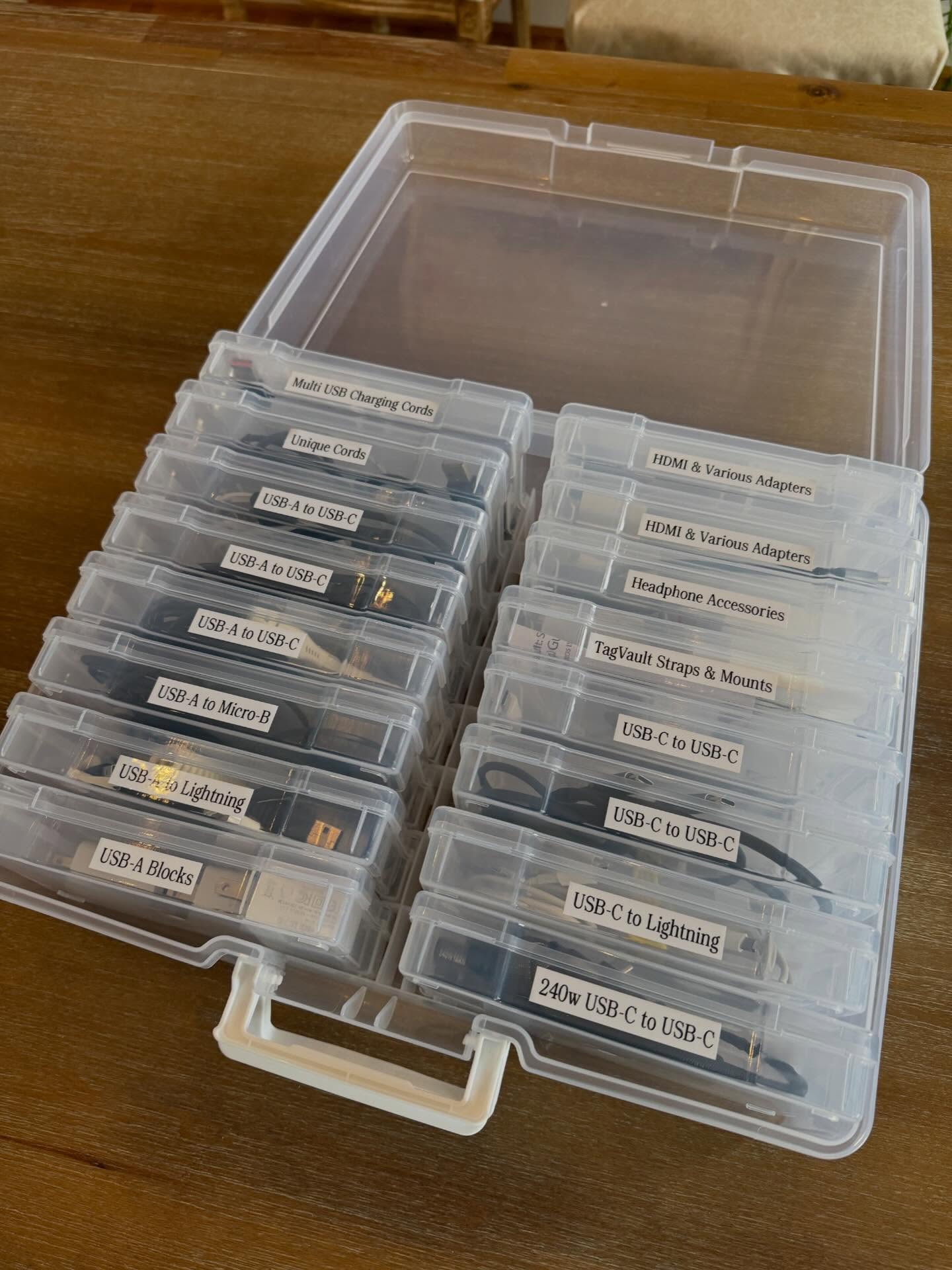 Have more cords than you do drawer space?
Threw this together for a client today using the Clear 16 Case Photo & Craft Keeper by Simply Tidy so every cord, adapter, and mystery cable finally has a home!
These containers are by currently $11.99 at Michaelās, which makes this a budget friendly glow for all those cords!!
#OrganizedHome
#DrawerOrganization
#ProfessionalOrganizer
#HomeOrganizationIdeas
#DeclutterYourSpace