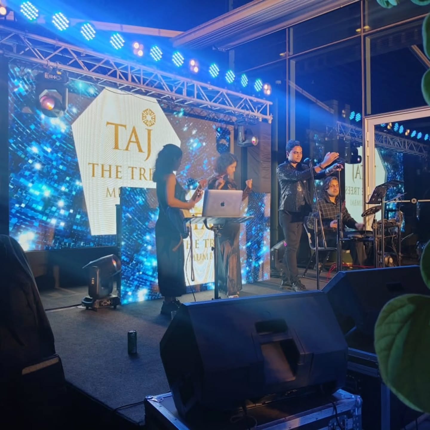 A well-curated New Year celebration at Taj The Trees ✨
Roxy Event Services delivered elegant décor and seamless execution throughout the evening. DJ Clyde set the tone for the night, while a live band complemented the festive atmosphere.
#RoxyEventServices #TajTheTrees #NewYearEvent #EventManagement #MumbaiEvents