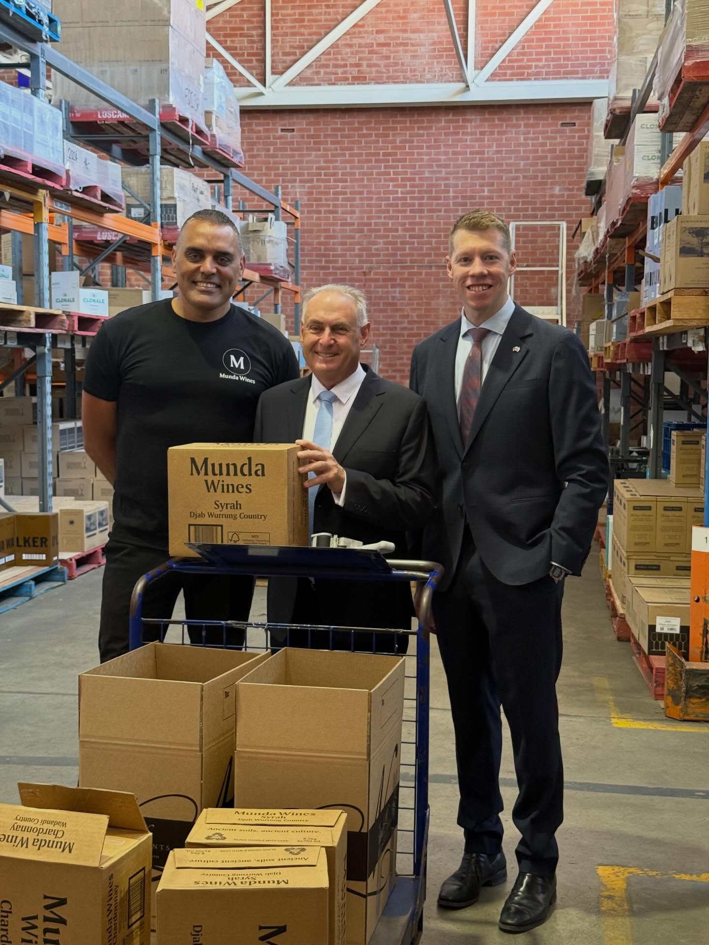 Behind the Scenes in the warehouse this morning, with @senator.farrell and @joeszakacsmp - keep an eye out on tonight’s news for the full policy announcement. A super exciting way to kick off 2026 at Munda Wines!
