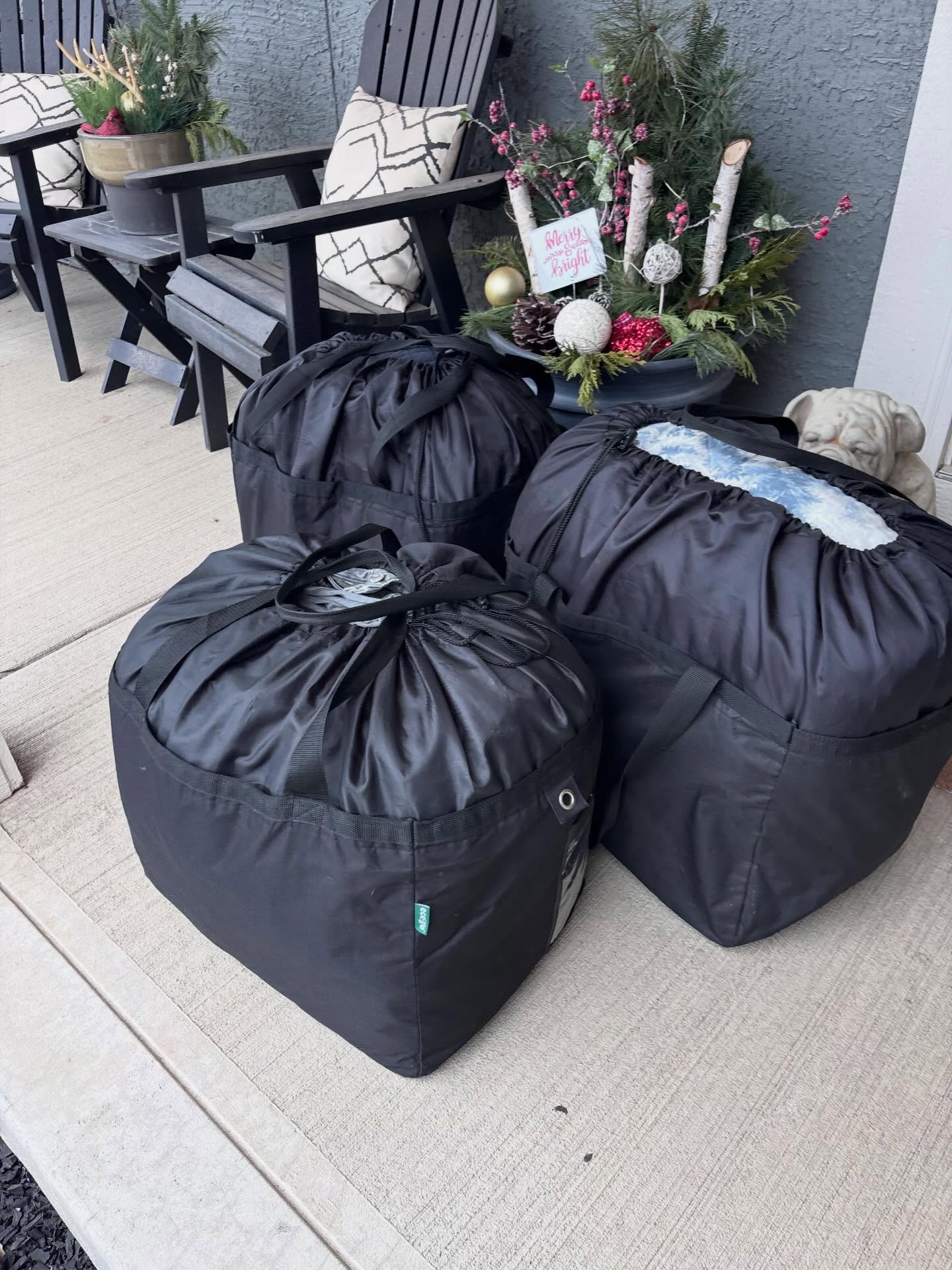 Why pay more?
💰 Best laundry prices in the area
🚛 FREE pick-up & delivery
🧼 Professional wash, fold, and fresh scent
Locally owned. Friendly service. Fast turnaround.
Your laundry, done right — without lifting a finger.
Message us today to schedule your pick up!
