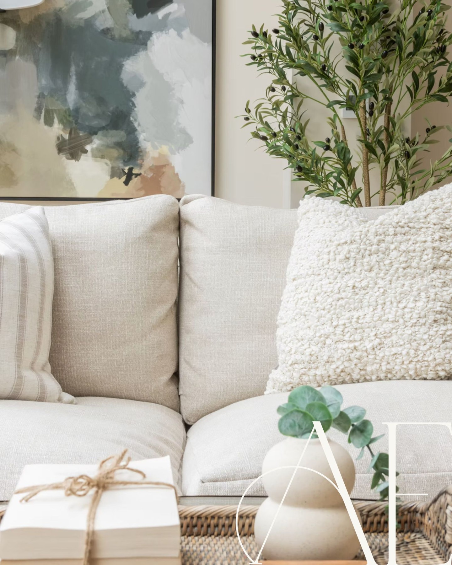 ~ If your home feels almost right but never quite comes together, it’s usually not about buying more, it’s about having a clear plan.
~ This is exactly what I help with. I work with homeowners who know what they like but feel stuck pulling it all together into a calm, cohesive space that actually works for everyday living.
~ Thoughtful layout, considered colour choices and guidance on what’s worth changing (and what isn’t) can completely shift how a room feels.
~ If this sounds familiar, my Room Refresh and Room Makeover services are designed for this stage.
~ You can find full details via the link in my bio.
#interiordesigneruk #timelessinteriors #calminteriors #realhomes #interiorstylinguk
interior designer | interior design services | room refresh | room makeover | home styling | calm interiors | timeless design | cohesive interiors | home layout planning | furniture layout | colour consultation | interior colour palette | home styling advice | interior design help | interiors for everyday living | interior designer south east | UK interior designer | thoughtful design | home refresh ideas | interior transformation | design without renovation | interior guidance | room planning | interior design support | family friendly interiors | relaxed interiors | real homes interiors | Amy Elizabeth Interiors