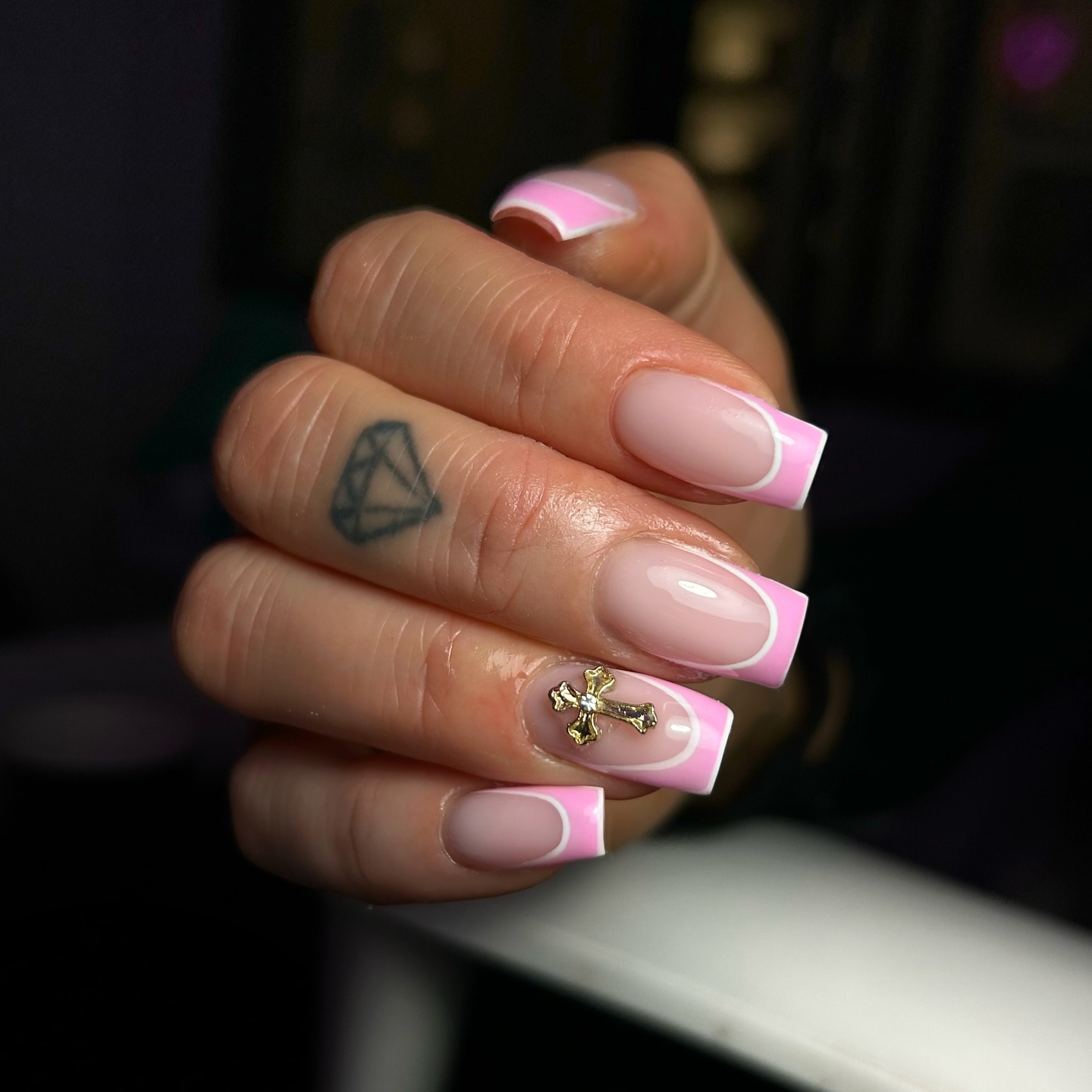 • Gel & nail art niveau 3 par Eva •
#ongleschambery #onglesaixlesbains