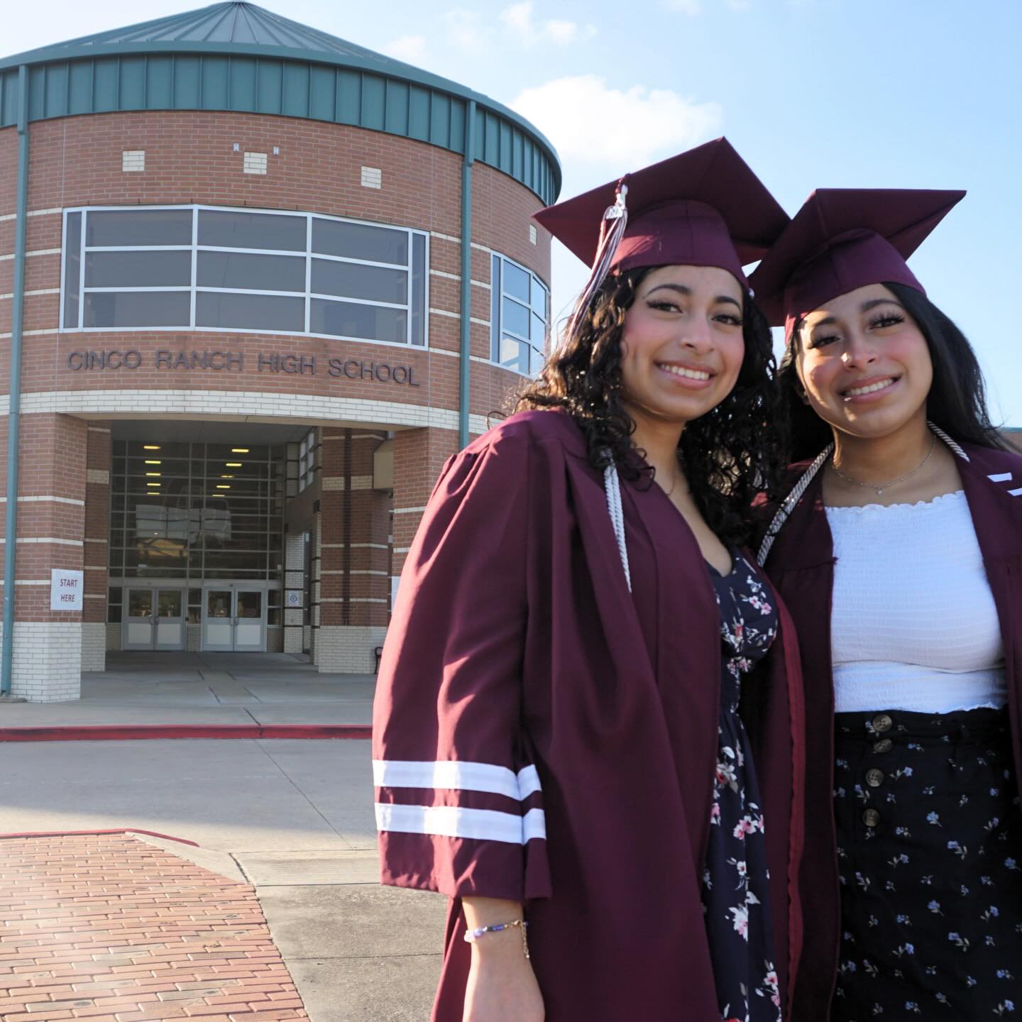 Once upon a May evening, under the wide Texas sky, a Cinco Ranch story turned its page.
Twin seniors laced up their caps and gowns, parents straightened tassels and smoothed dresses, and together they stepped out to write the last chapter of high school before college carried the girls in two new directions.
At Cinco Ranch High School, the halls and fields that had watched them grow became the backdrop for their next scene—victory smiles, inside jokes, and that electric mix of pride and nerves you only feel once.
Willowfork Park added soft light and open space for all the laughter and twirls that could never fit in a yearbook square, while home held the quiet, tender moments only family gets to see.
On this page of their storybook, @storybookfamilyphoto followed the small glances, the spontaneous dances, and the way mom and dad looked at their daughters like time was speeding up and standing still all at once.
What remains now are images that feel like youth, cool, and unfiltered joy—memories for this family to revisit, and inspiration for the next senior ready to tell their own chapter.
Ready to tell your own senior story? Message @storybookfamilyphoto to design a custom shoot at your favorite Katy spots.
#CincoRanchHighSchool #seniorpictures #seniorpictures #classof2026🎓