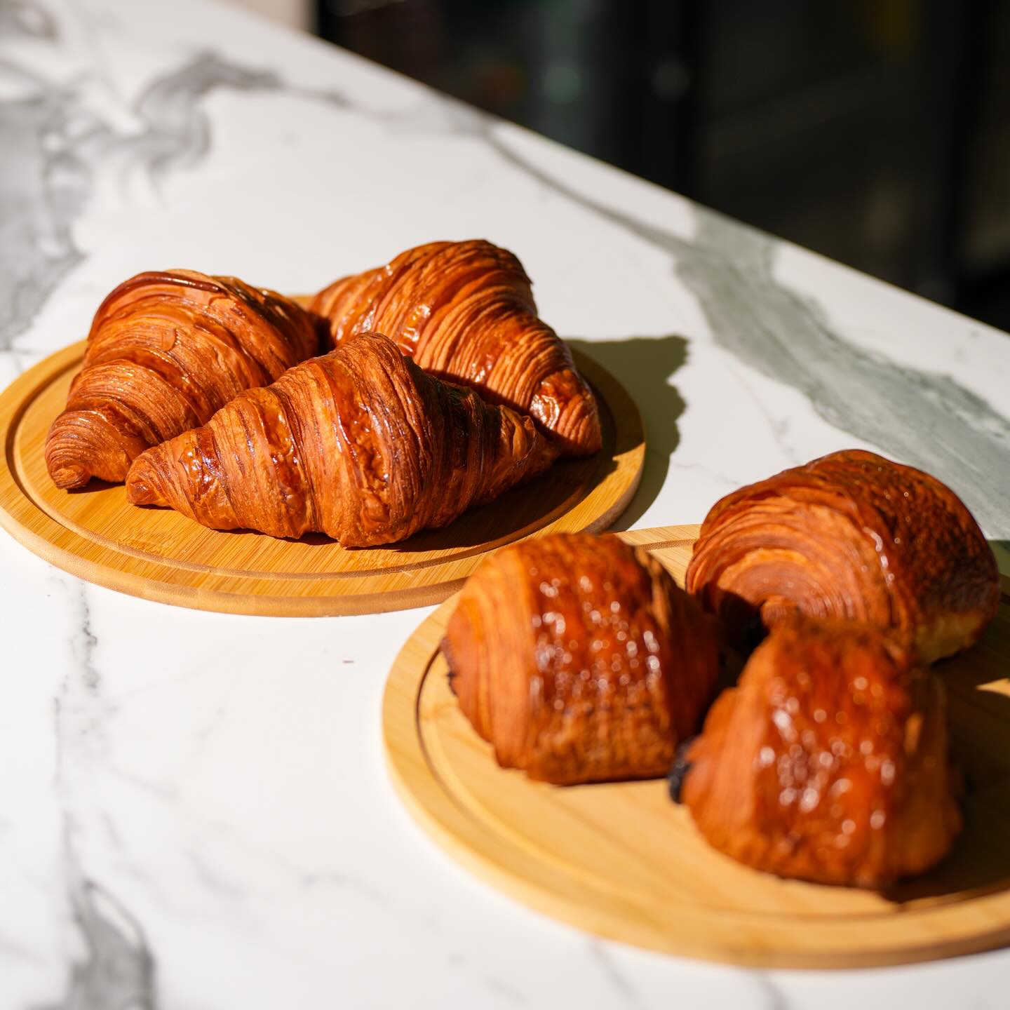 PASTRIES NOW AVAILABLE 🥐
Happy to announce we have teamed up with @thebutterholic and will now be supplying their amazing fresh pastries at our Speke site, with plans to expand across all sites in the near future. Pair them up with one of our speciality coffee’s for your post or pre match fix! ☕️