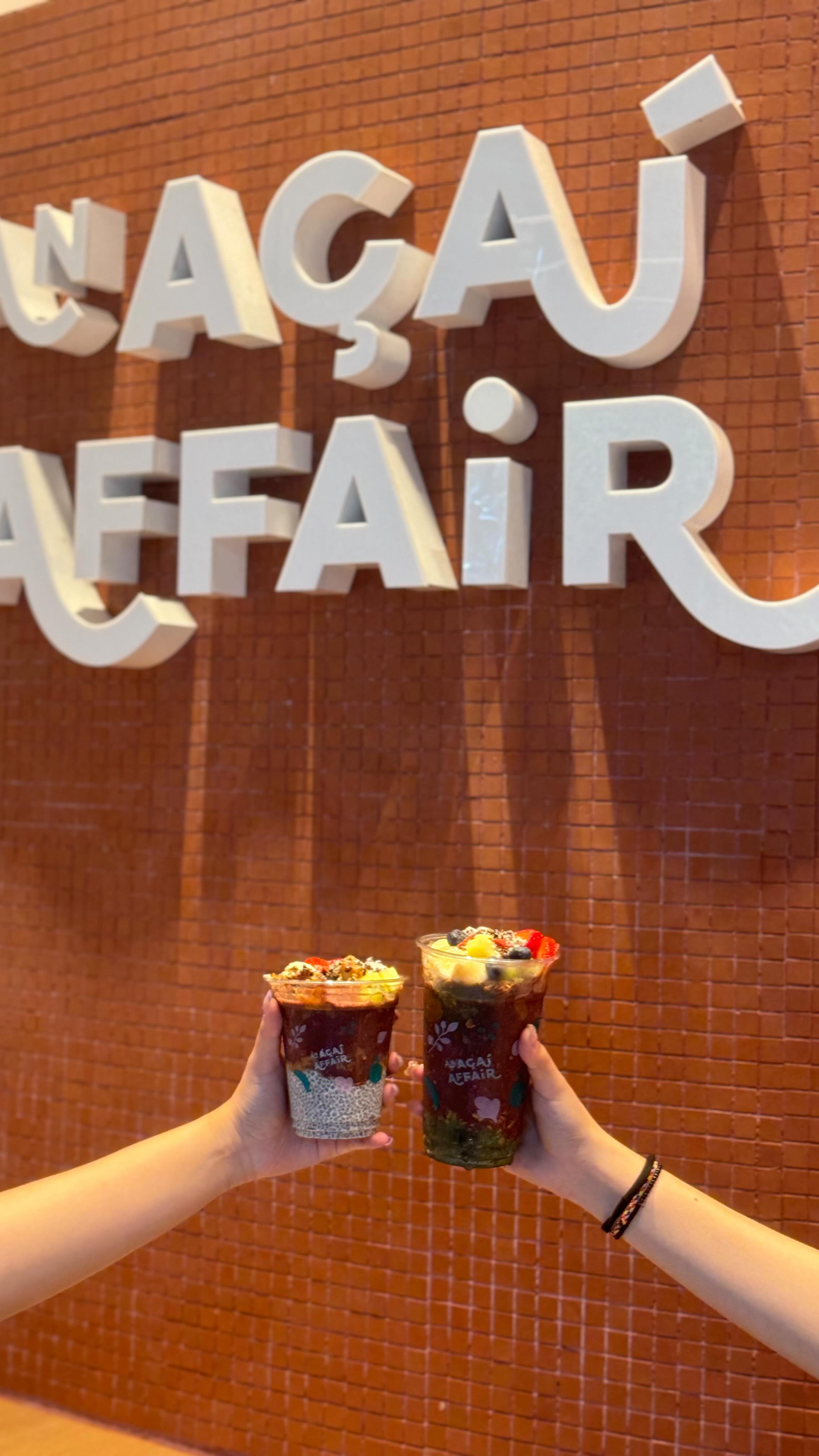 POV: Grabbing the ultimate comfort food at Woodlands 💜
Open daily from 11am-10pm!