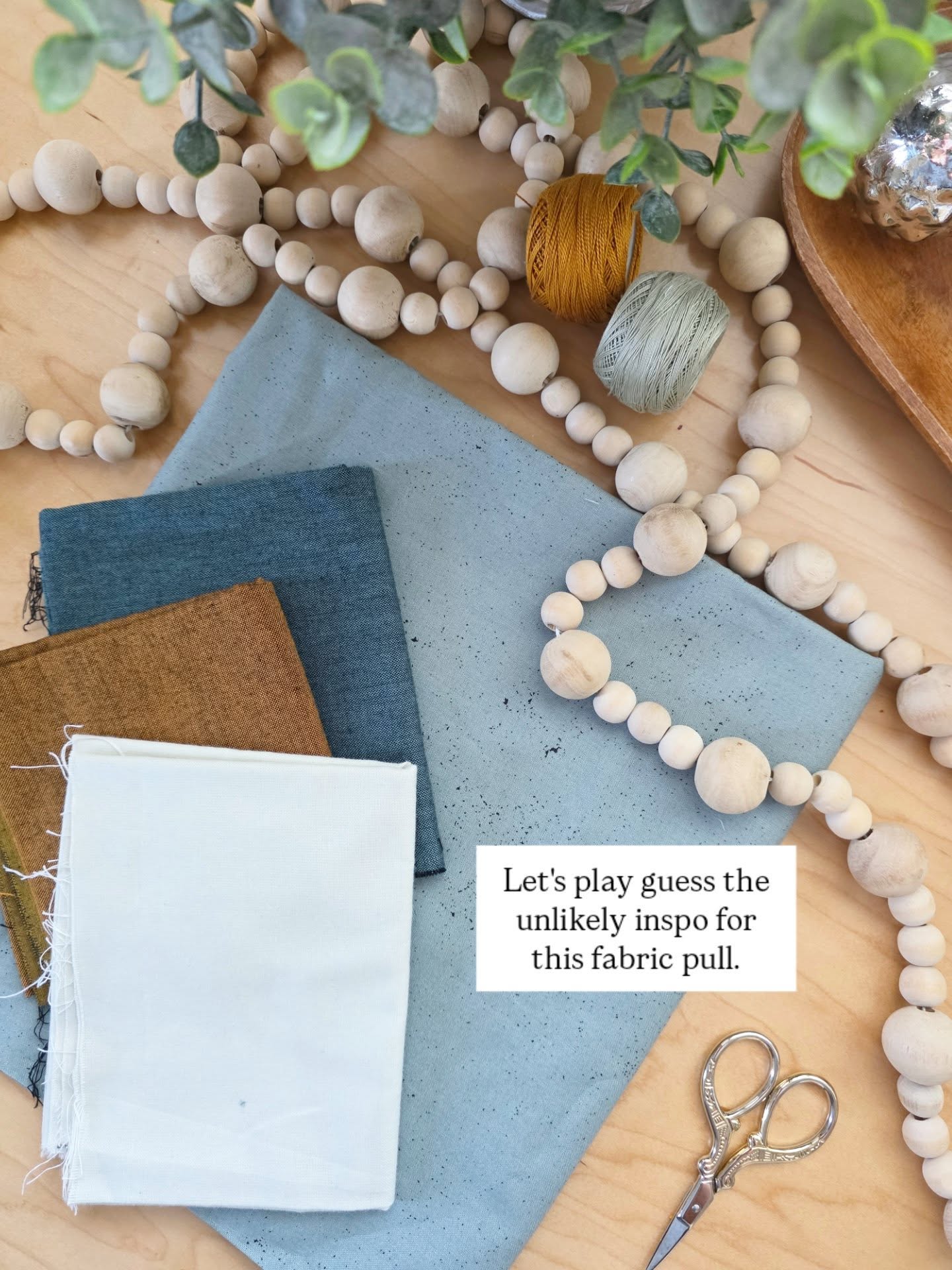 The color inspo for this test block of my next pattern came from the unlikeliest of places 👋
I was walking through our garage and this glove lent a hand in choosing colors, which is always the hardest part for me when making a project.
Other unlikely places I've found color inspo:
*garden flowers
*book covers
*kids' action figures
*pottery
*paint chip cards from the hardware store
I'd love to hear some other ideas where you find inspo for your projects!
#heckyessewco #quilting #colorinspo