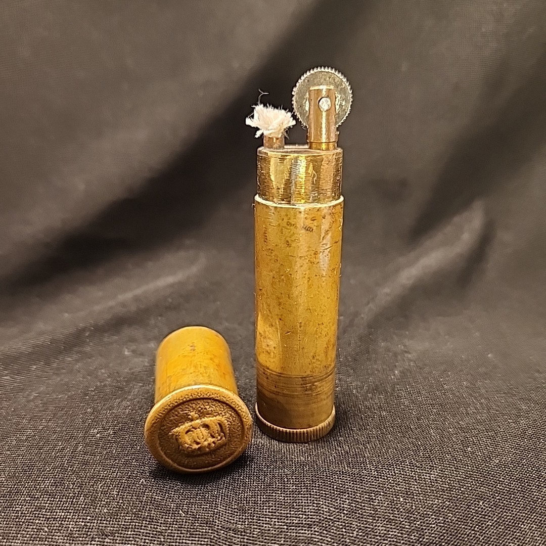 Discover a unique piece of history with this WWII British trench art pocket petrol lighter made from a shell casing, featuring the iconic Imperial Crown. A true collectible in bronze! 🇬🇧🔥 #WWII #TrenchArt #VintageLighter #Collectibles #History #PocketPetrol #eBay
https://ebay.us/m/y7RsFe