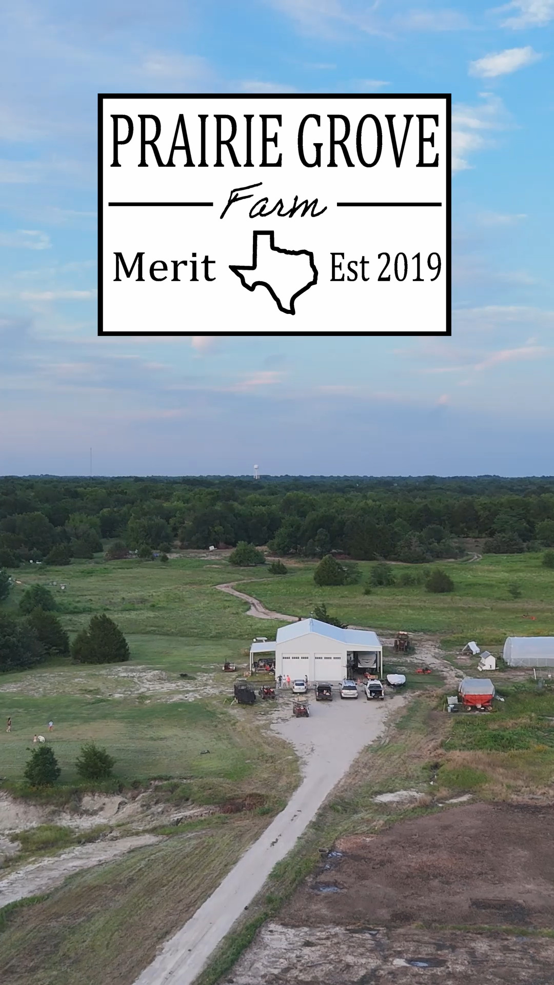 We've updated our website! We're looking forward to another fun year on the farm, focusing on hard work, good food, and family.
#pastureraisedpork #FarmFresh #FarmToTable #FamilyFarm #SupportLocalFarms #HeritageBreedPork #PastureRaisedPork #pastureraised #KnowYourFarmer #texasfarmers
