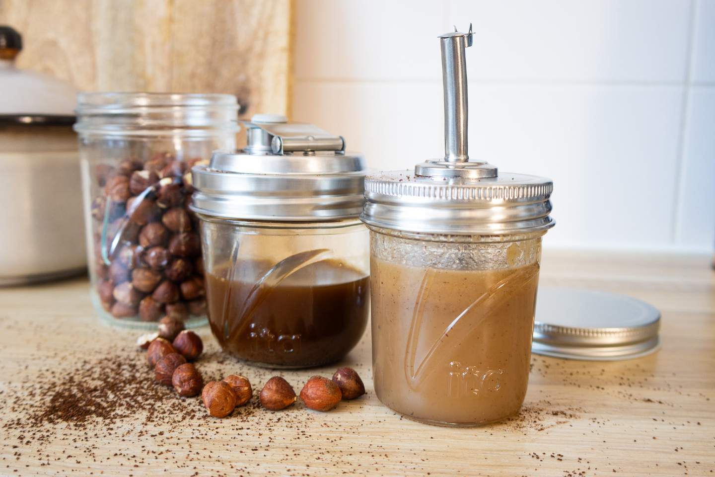 Is het al tijd voor koffie? #vita #mealprep #masonjars #foodpreserving #conserveren #voorraad #bewaren #voorraadkast #voedsel #voedselbewaren #opzetstukken #keuken #keukenaccessoires #kitchengoals #pressurecanning #canning #pantry #organise #kitchen #attachements #lifestyle #inspiration #pantrygoals #pantries