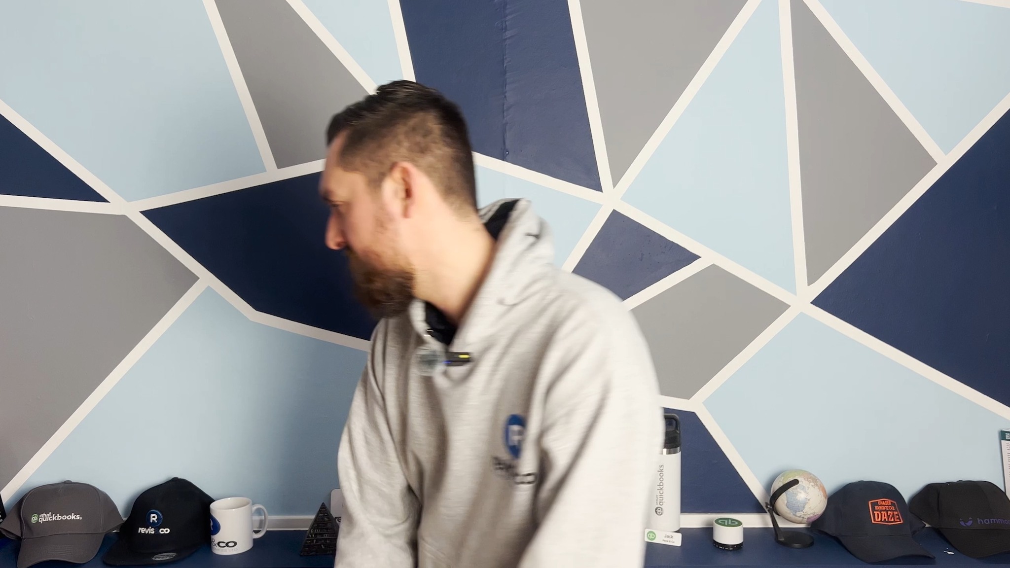 Happy New Year from Jack! 🤣
How long will his New Year's resolution last???