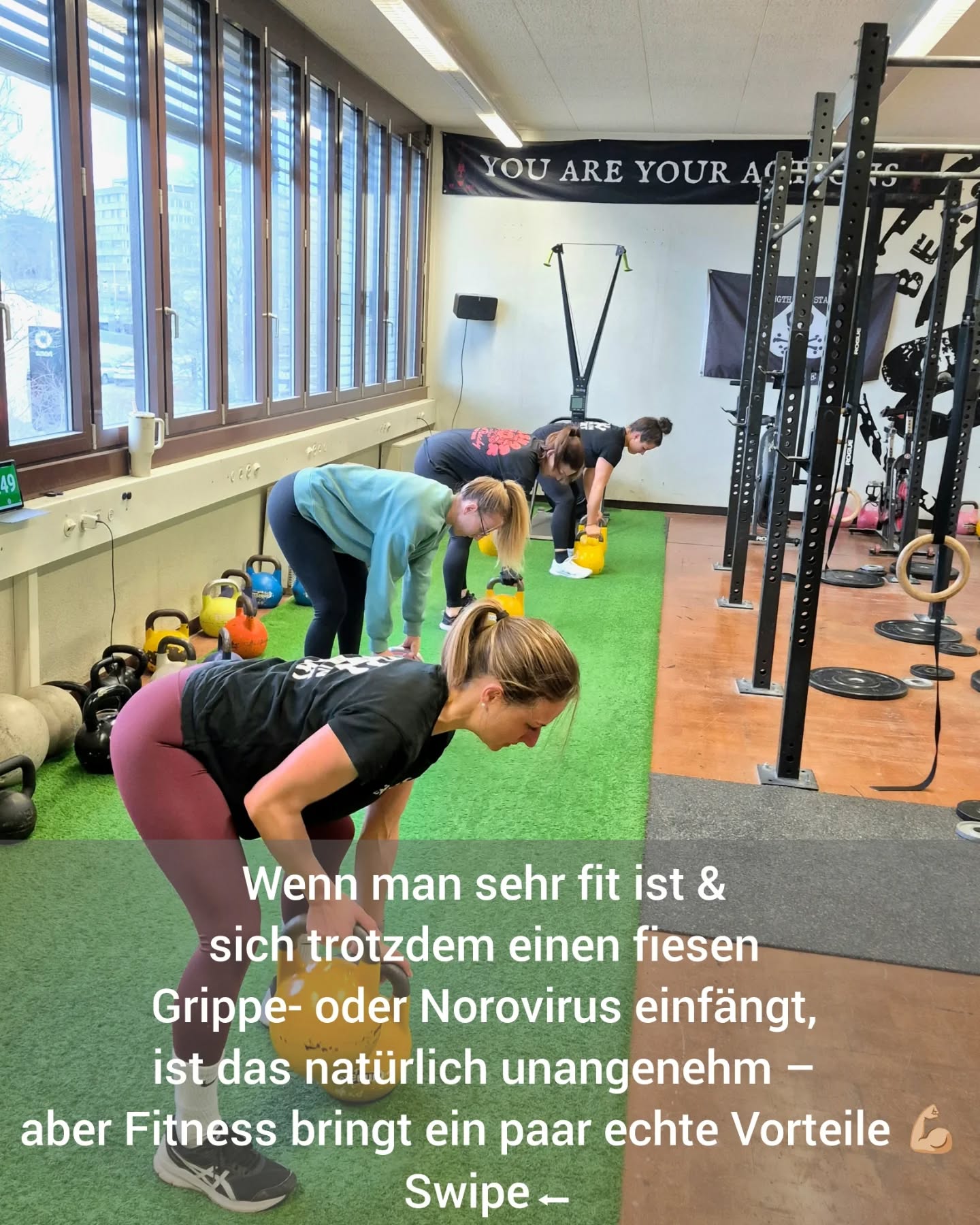 In einer Zeit, in der alle immer funktionieren wollen: Topfit zu sein heisst nicht, nie krank zu werden – sondern schneller zu regenerieren & wieder voll da zu sein 💯 So oder so: Hör auf deinen Körper 🤝🏻
LET'S GO! 🔥
#allincommunity
#allinsport #fitness #gesundheit #benefits
