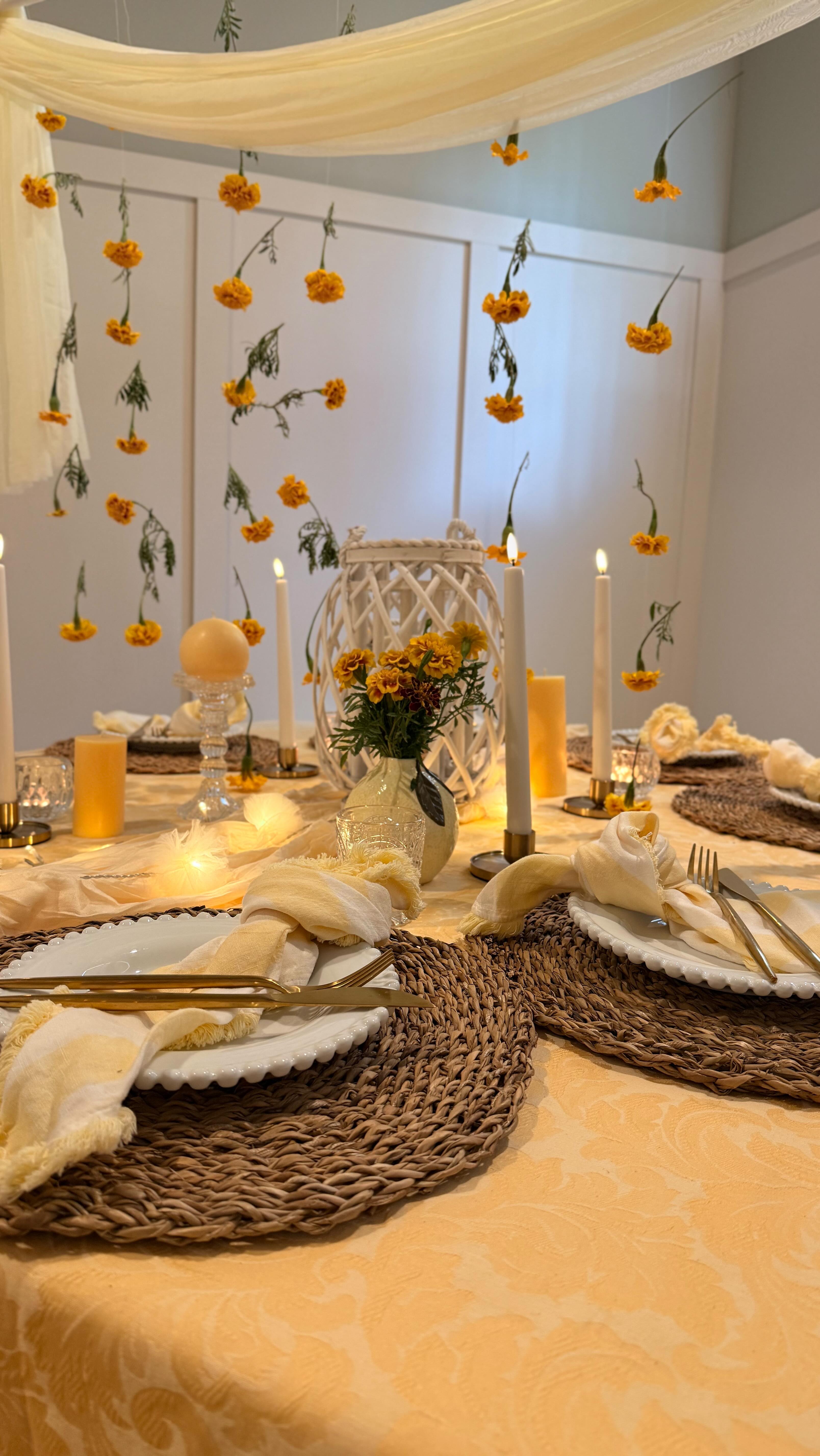Brining some new life into our picnic styling for ‘26 because as if this isn’t the most gorgeous picnic style you’ve ever seen?!
Send us a message to enquire - this isn’t available on our website yet 💛
#noosapicnics #luxurypicnic #proposalplanner #sunshinecoastpicnics #soirée
