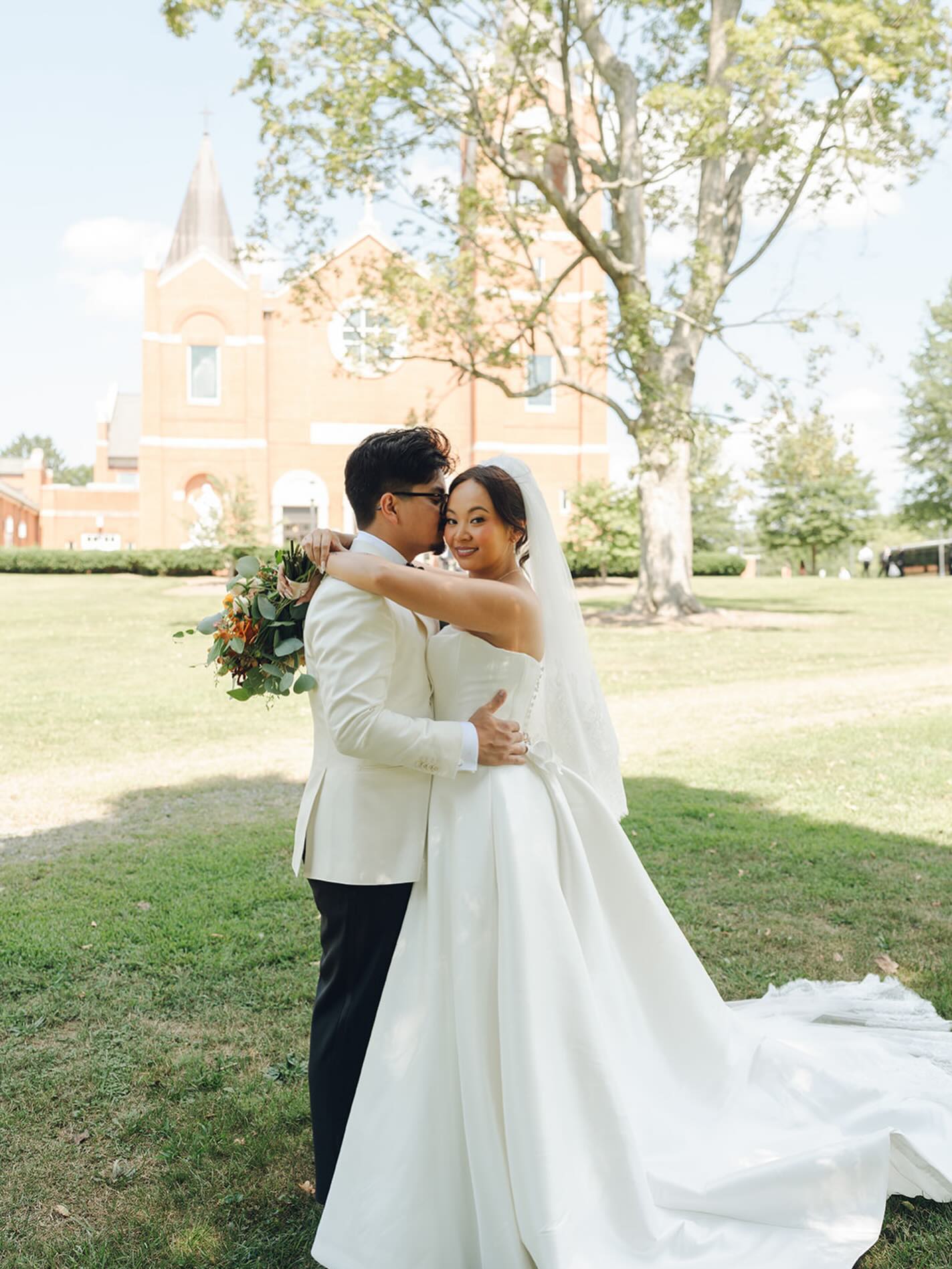 Grace, confidence, and a whole lot of love — the perfect recipe for a picture-perfect ‘I do.’ So grateful to bring dream days like this to life. ✨
Coordinator - @dmvweddingsandevents
Venue/catering - @nicholasatthemanorsva
Photography - @isabelbrachophotos
Videography - @set_in_stone_films
DJ - @goldeventgroup
Florals - @petalnbloom.studio
Glam - @rcd.artistry
Desserts - @thepurplecrumbs