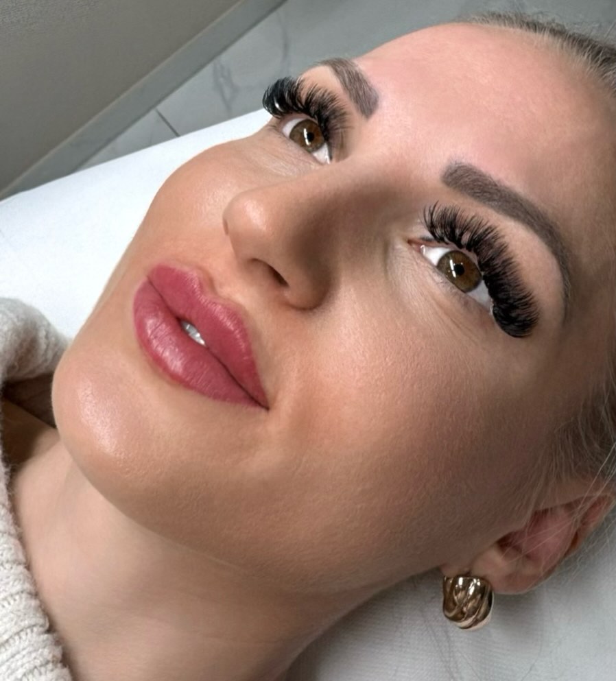 Russian Lips 👄 mit 1,1 ml Hyaluronsäure ✨
#wowlips #hyaluronsäurelippen #bamberg #beauty #lipfillers