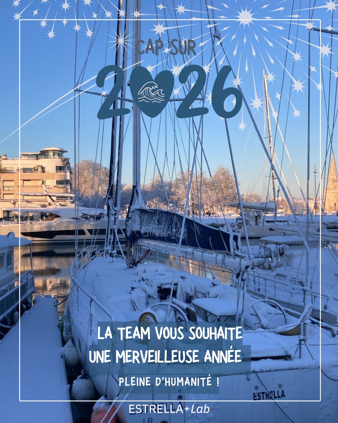 Cap sur 2026 ⛵️✨
Toute la team Estrella Lab vous souhaite une merveilleuse année, pleine d’humanité, de rencontres et de nouveaux horizons.
On a hâte d’en partager un petit bout avec vous !
📸 Promis c'est pas de l'IA
👉 Et non, nous ne sommes pas à Tromsø… mais on ne dirait pas non 😉
💪 Notre campagne de crowdfunding continue ! Merci à nos 205 contributeurs : nous sommes à 92% de notre objectif. On lâche rien ! (Lien dans la bio)