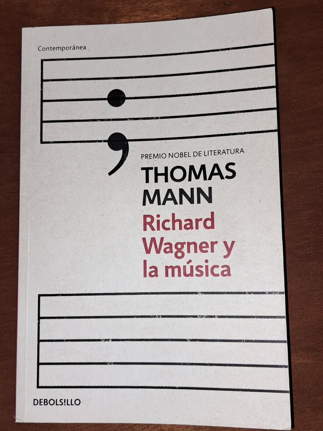 Tremendamente interesante, contiene conferencias, cartas y réplicas de Thomas Mann sobre la obra de Wagner. Análisis no solo sobre arte y estetica, sino también sobre política y ética. #Wagner #ThomasMann