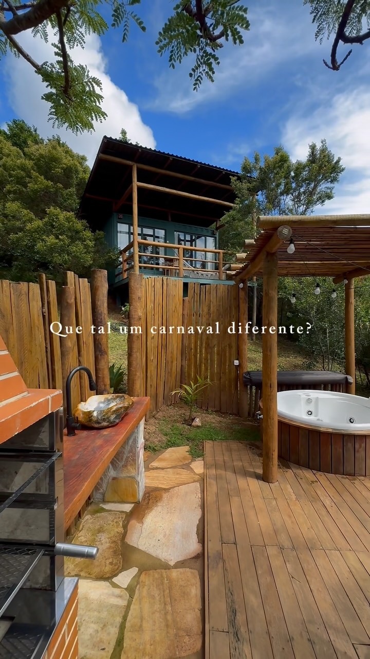 Carnaval 2026 nas Docas da Lapa
De 13/02/2026 até 17/02/2025
(mínimo de 4 diárias)
O pacote pode ser estendido.
Valores por acomodação:
• Doca 1: R$ 3.800
• Doca 2: R$ 4.500 (casal) | R$ 5.400 (4 pessoas)
• Doca 3: R$ 3.300
• Docas 4 e 5: R$ 2.200
• Doca 6: R$ 1.800
Reservas
Solicitamos 50% de sinal para confirmação via depósito bancário.
O valor restante deverá ser depositado 1 dia antes do check-in.
❗Política de cancelamento
• Reembolso integral para cancelamentos com mínimo de 20 dias de antecedência.
• Com menos de 20 dias: reembolso em crédito para outra hospedagem.
• Com menos de 10 dias: perda do sinal.
Garanta seu Carnaval em meio à natureza, conforto e exclusividade
#Carnaval2026 #DocasDaLapa #CarnavalNaNatureza #HospedagemExclusiva #VivaEsseMomento