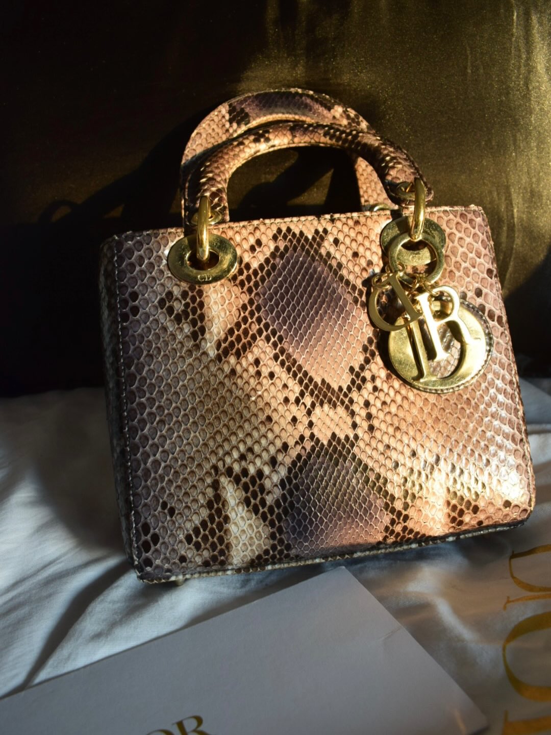 Dior Small Lady Dior – Python Leather
Authentic Dior Small Lady Dior in rare exotic python leather with gold-tone hardware. Used only once, in excellent, near-new condition. Unique natural python pattern. A timeless and collectible luxury piece.
💯Authenticity guaranteed. Serious buyers only.
Invoice and dustbag available
#LadyDior #DiorBag #dubaibags #preloveddior #diorlover