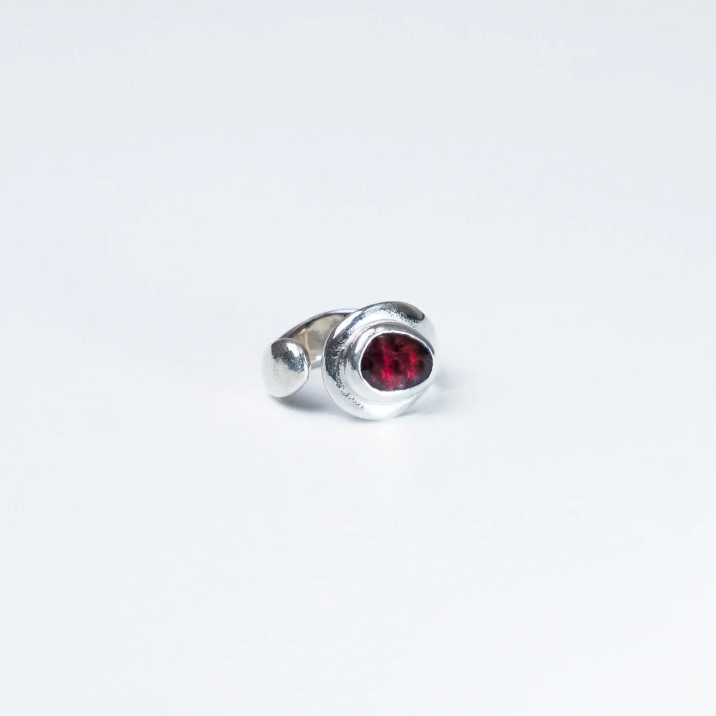 Stone rings 💫
Shop online
www.mikaro.gr