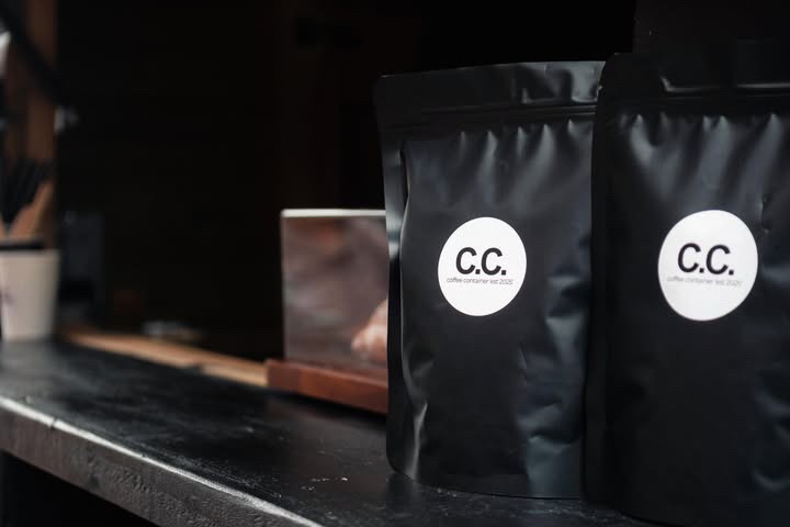 Hi guys 👋
As many of you know, we’ve had to close for most of the past week while dealing with some ongoing issues with our machine. We’re really sorry for the disruption, and just want to say a huge thank you for all the kind messages and support!
Unfortunately, after taking every step to properly fix the underlying issues, the machine decided to give up on us again this afternoon😭
Please bear with us while we source a new machine ASAP which will be a big upgrade as we prepare to transition into our container.
We’ll be back very soon with a new machine and a fresh lease of life for making the specialty coffee you know and love .
We’ll keep all updates on our socials and are hoping to be back in the coming days.
Thank you so much for your patience, understanding, and continued support.
Cheers,
The CC Team