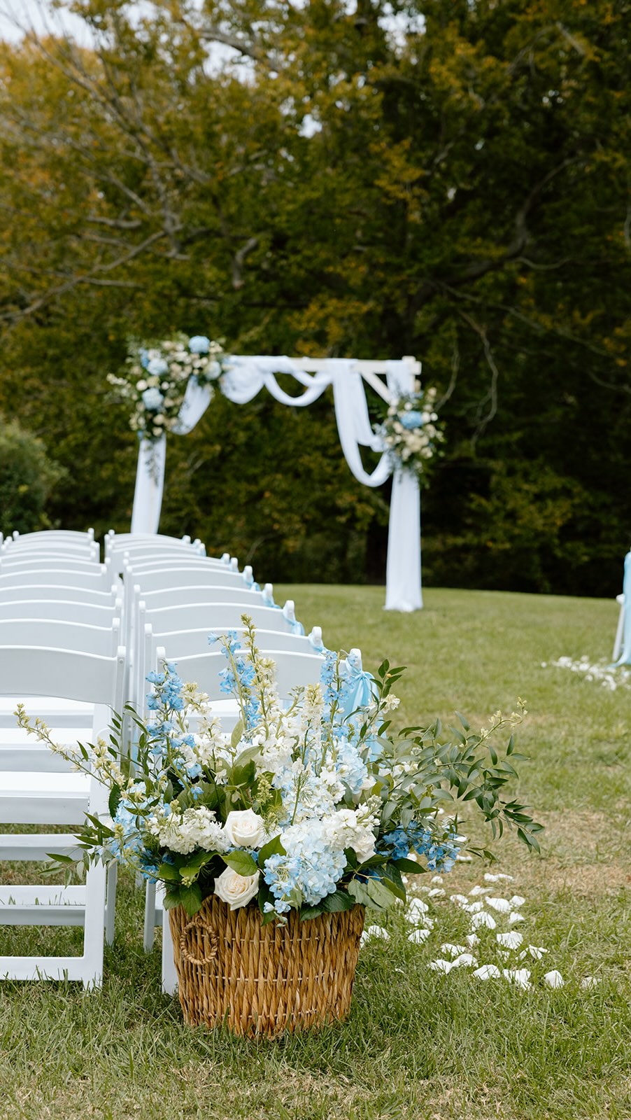 Choosing a full service planner is about so much more than making things pretty✨
It is about the intentionality of the logistics. We focus on creating a timeline that allows every vendor to provide their highest level of service for you. We design layouts that ensure your guests remain comfortable and relaxed throughout the celebration. While the result is always beautiful, the magic is in how the day functions.
We believe you deserve a wedding that is both breathtaking and effortless 🦢🥂
Planner: @lilyandgarnetevents
Photo: @filmcovephoto
Venue: @triplejmanorhouse
Florals: @clairepaigefloral
DJ: @fivesevensound
Makeup: @lizblackmakeupavl
Hair: @alyssaashleyartistry
Officiant: Nick McDonald