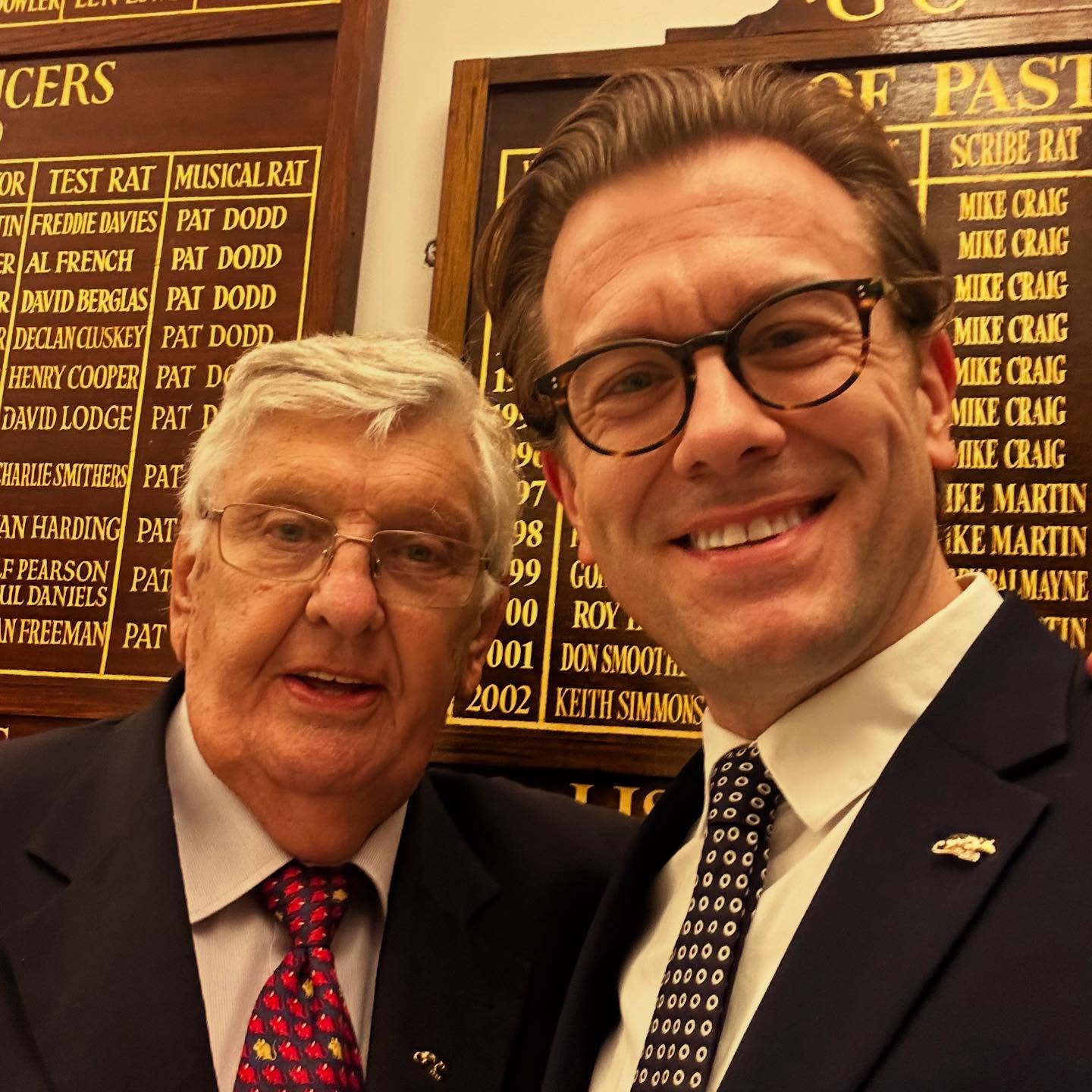 First Water Rats lodge of 2026 and a sad farewell to Past King Rat Derek Martin. I had the honour of sitting next to Derek at my initiation. He was such a kind soul and made me feel extremely welcomed into the order, he will be sadly missed at lodge. A real down to earth character that spoke his mind but was so very supportive and just a lovely man, a true friend to many and let's not forget, a wonderful actor. Rest in peace PKR Derek Martin 🐀