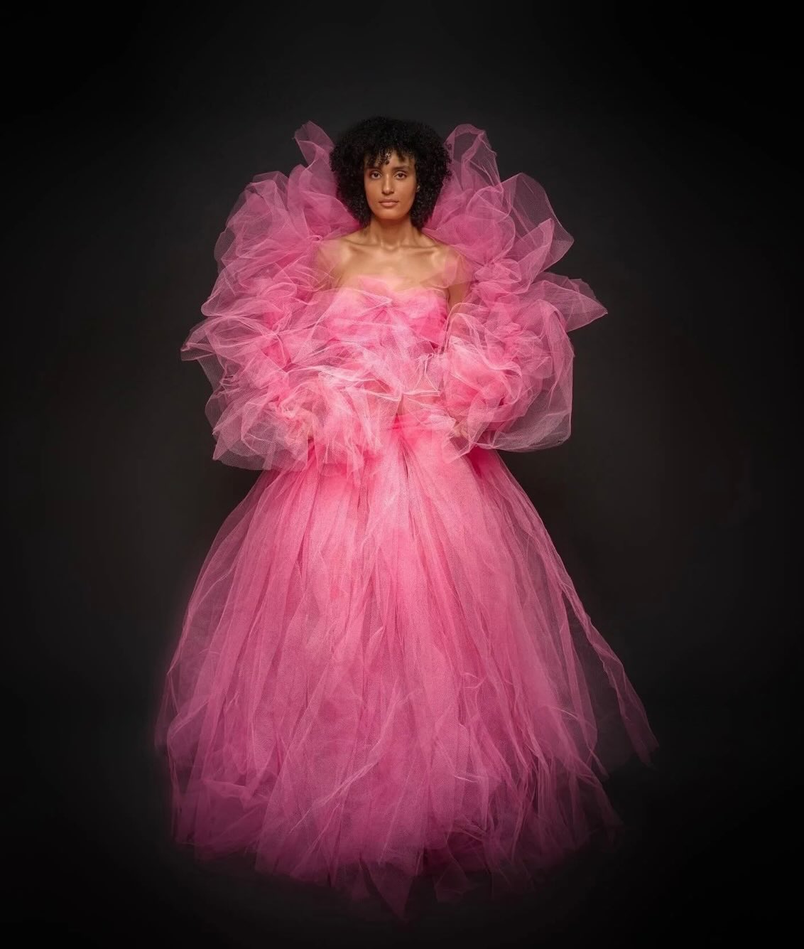 Wishing our artist Deborah Carter a huge congratulations from us here @thewitgallery 🩷
Two of Deborah Carter’s designs have been selected to be shown at The Naples Art Institute “Scene to be Seen: Wearable Art Fashion Show” on January 24th!
“Scene to be Seen” is @naplesartinstitute signature fundraising event of the year established in 2017, giving artists and models a platform to showcase their designs and talent through an imaginative runway fashion show.
We are truly so excited for Deborah Carter and this amazing opportunity. We’re lucky to have Deborah apart of @thewitgallery for a few years and her designs are loved by all who come through The Wit Gallery.
Designs Chosen:
“Sharpest Tulle in the Shed” - Modeled by Eden Hood
Eric Koreman Photography
“Angular Shift” a collaboration with artist Bruce Laird. This design was previously chosen to be featured @worldofwearableart competition in New Zealand in 2024.
If you are in the Naples Area on January 24th, be sure to stop into the Naples Art Institute Scene to be Seen.
For more information and purchases, please visit our website thewitgallery.com, contact info@thewitgallery.com or DM to inquire.
.
.
.
.
Art | Art Gallery | Museum | Art Collection | Collection | Artist | Contemporary | Art Collector | Glass | Blown Glass | Painting | Gallery | Modern | Miami | Art Week | Massachusetts | Berkshires | Photo | Reels | Artwork |