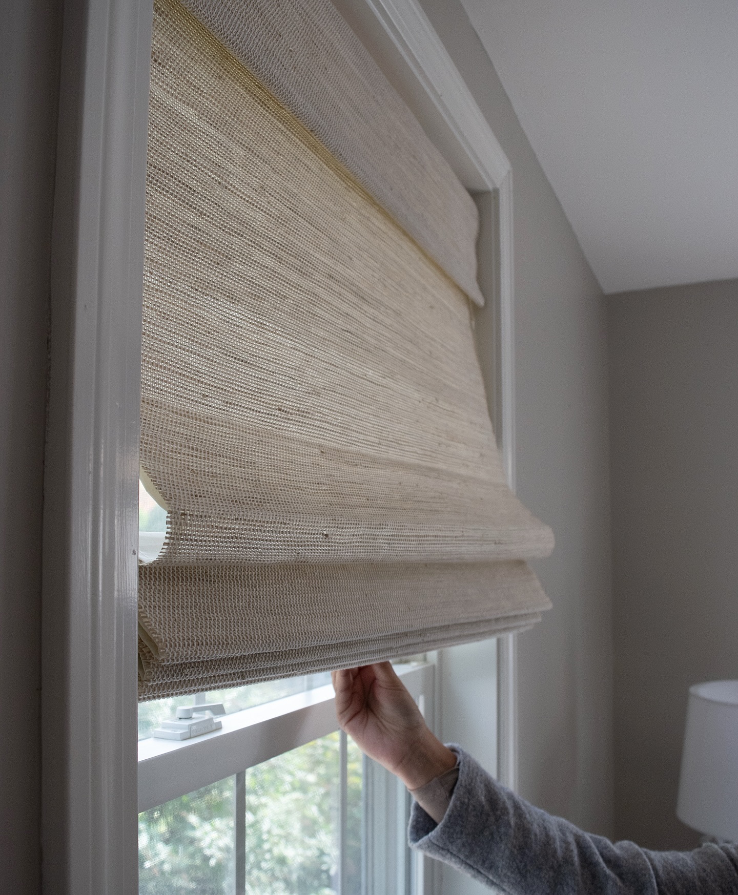 Did you know window treatments are one of the many services we offer at Boston Modern Design? 🪟✨
From a lived-in family home to a brand-new property, thoughtfully selected window treatments can completely transform a space. We help our clients choose options that balance style, function, privacy, and light, all while complementing the overall design of the home.
Whether you’re refreshing your current space or finishing off a new home, custom window treatments are often the final layer that makes everything feel intentional. And yes — we take care of it all, from concept to install.
📩 Inquire with us to learn more about our full-service interior design offerings.
#BostonInteriorDesigner #WindowTreatments #CustomWindowTreatments #newenglandinteriors