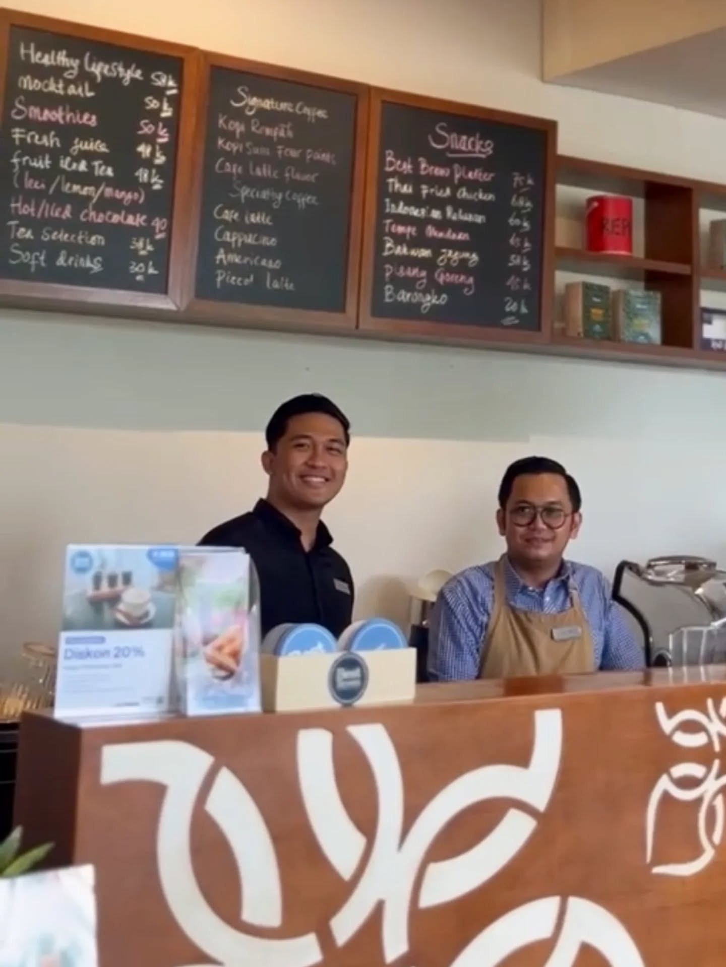 We are brothers if we brew together at Best Brew Four Point Makassar