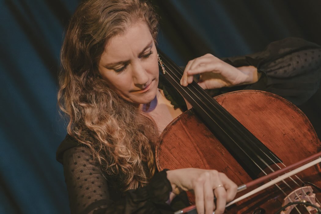 New music hitting your headphones on 30th Jan! 🎻
Stay tuned (😉) for more…
#release #newmusic #cello #single #music
📸 Brian Hickey