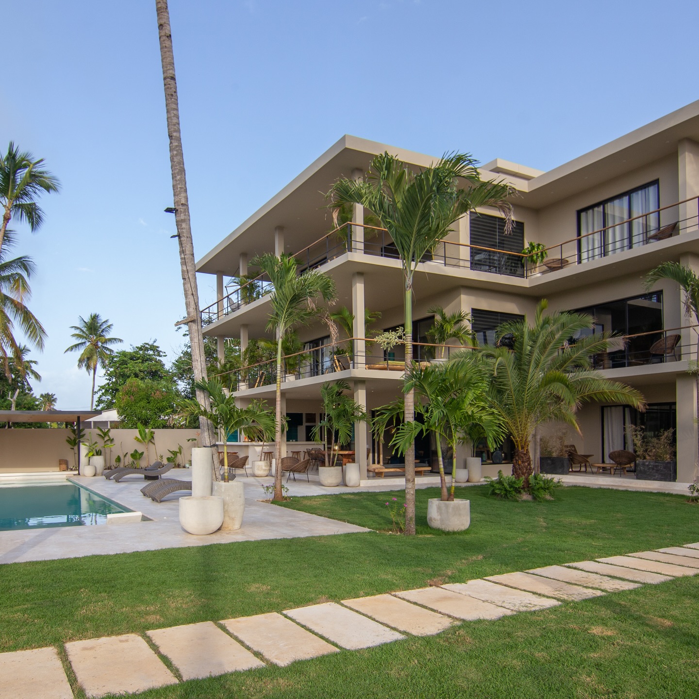 📍 Dominican Republic
🌊 Second line from beach
💰 2,700,000
📐10,000 sq ft
🏡11 bedrooms / 11 bathrooms
💲~ 7.2 ROI
A modern Caribbean style villa located in one of the most picturesque destinations of Dominican Republic.
🔑 Contact us for more information (305) 803-8520 or email hello@accessinternationalgrp.com