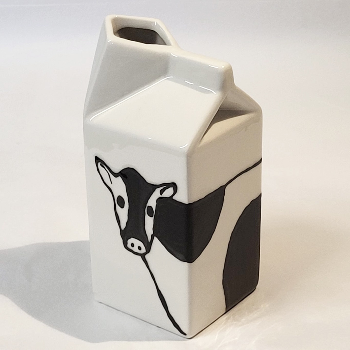 Bring some fun to your fridge for National Milk Day! 🐮🥛