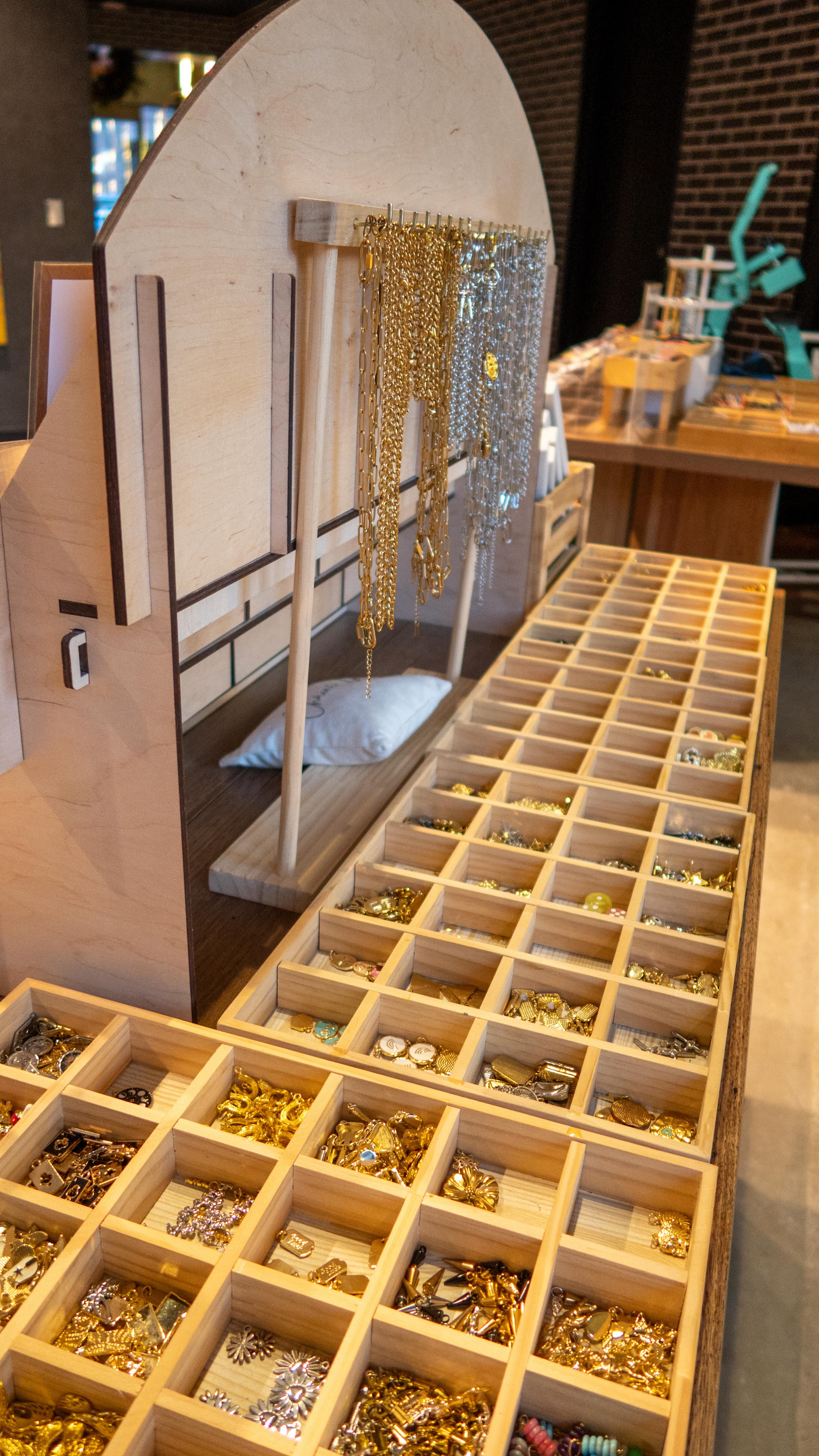 It’s a feeling everyone deserves to experience ✨ #permanentjewelry #denverco #bouldercolorado #mcgregorsquare #permanentjewelryexperience