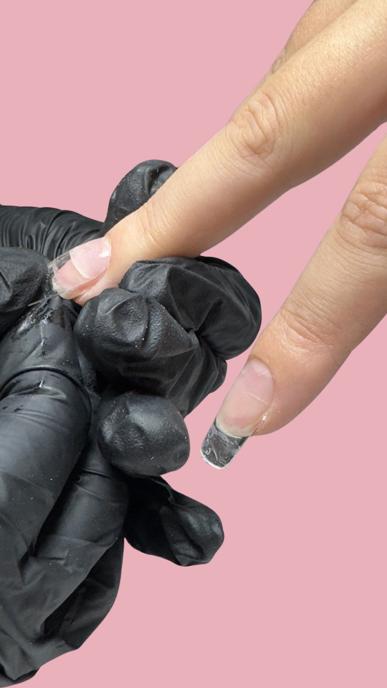 🚩 Client Red Flags Every Nail Tech Should Know! 🚩
Not every client is a good fit for a nail service, and a great nail tech knows when to say NO. It’s not about turning people away—it’s about protecting their natural nails and working safely & professionally.
✨ Some contraindications mean adjusting the service
❌ Some mean refusing the service completely
Knowing the difference is key! Saying no is hard, but it’s what makes a great nail tech. 💅✨ Want to learn more? Join The Nail Nexus for in-depth training on safe nail services!
#NailTechEducation #ClientRedFlags #NailSafety #HealthyNails #NailTechTips #NailTraining #NailIndustry #NailKnowledge #NailProfessional #Contraindications