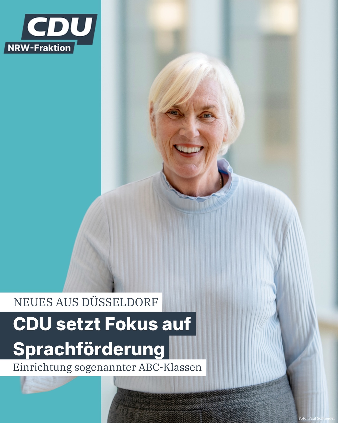 CDU setzt Fokus auf Sprachförderung – Einrichtung sogenannter „ABC-Klassen“ 🏫👩🏼🏫👨🏼🏫
Ein neues Konzept soll Kinder beim Einstieg ins Schulleben wirksam unterstützen. Im Mittelpunkt steht dabei die sichere Beherrschung der deutschen Sprache, sowohl im Verstehen als auch im Sprechen. Nur so haben Kinder die Möglichkeit, dem Unterricht mit Interesse, Lernfreude und positiven Erfolgserlebnissen zu folgen. Derzeit erfüllen fast ein Drittel aller sogenannten „I-Männchen“ diese Voraussetzung nicht in ausreichendem Maße.
Um Kindern mit hohem Sprachförderbedarf bereits vor dem Schuleintritt die notwendige Unterstützung zu bieten, soll die Schulanmeldung zeitlich vorgezogen werden. Wird dabei ein Förderbedarf festgestellt, ist eine gezielte Unterstützung beim Spracherwerb durch die verpflichtende Teilnahme an einer „ABC-Klasse“ vorgesehen.
Die ersten Kurse unter der Verantwortung des Schulministeriums sollen ab dem Schuljahr 2028/29 starten. Dabei gilt das Prinzip der Konnexität: Die Kommunen werden bei der Umsetzung unterstützt, indem das Land nicht nur den Auftrag erteilt, sondern auch die entstehenden Kosten übernimmt.
Durch diesen Ansatz erhalten alle Kinder die Chance, mit Freude und besseren Voraussetzungen in den Schulalltag zu starten. Gleichzeitig können Lehrerinnen und Lehrer bei geringeren Unterschieden in den sprachlichen Startvoraussetzungen erfolgreicher unterrichten. Ein großes Dankeschön an Ministerpräsident Hendrik Würst MdL und Ministerin Dorothee Feller für diesen besonders wichtigen Schritt!
#cdu #landtagnrw #bottrop #gladbeck #abc