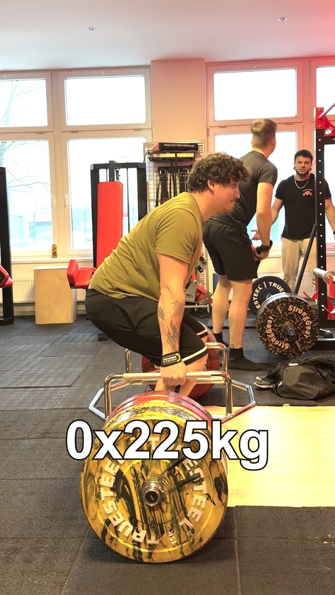 Michalovo nové PR na trap baru. Je silnej jak bejk 🔥