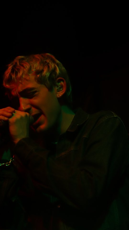 Featuring in @bsidemaguk 002, @sterlingpress spoke to us about their plans for 2026, and latest single 'Feel Like Dog'.
Catch some of it here 🗣️
#sterlingpress #newmusic #bsidemag #indiemusic #feellikedog