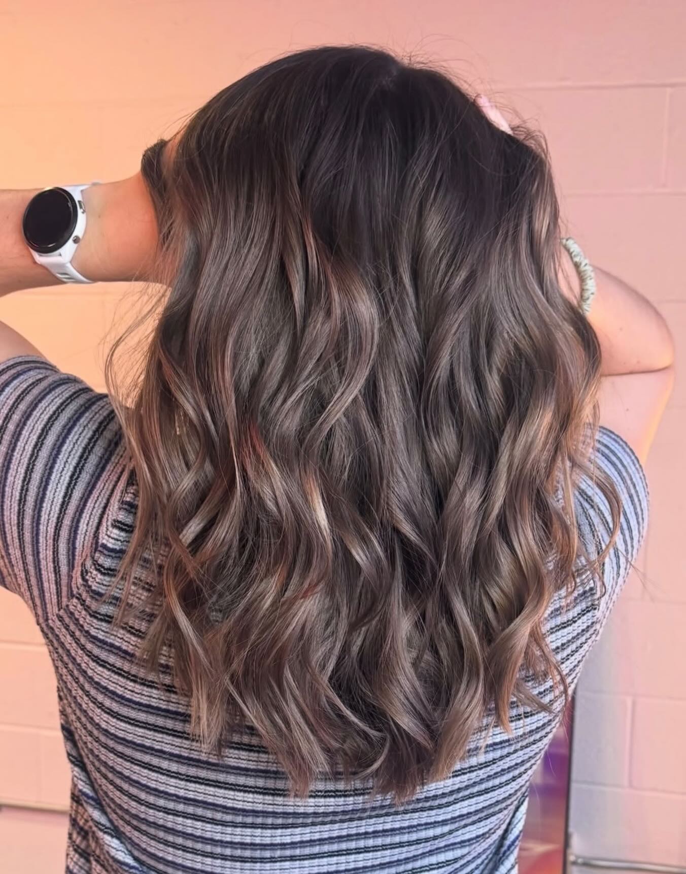 Hair by Bethany •
To schedule your next appointment visit @bethanyevelynhair
.
.
.
.
#madisonsalon #madisonwi #madisonsalon
#modernsalon #madisonwi madisonhairstylist