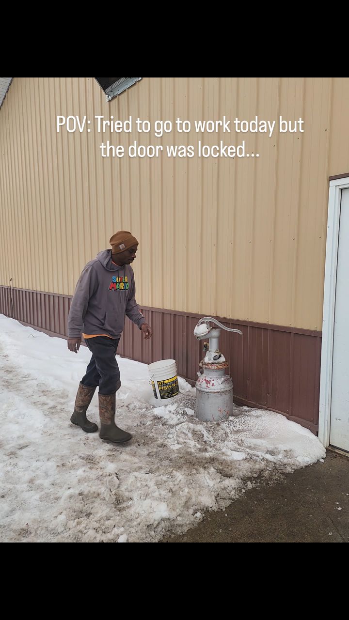 I'll try again tomorrow 😉
#lakenokomiscranberries #monday #mondaymood #fypage #bluecollar