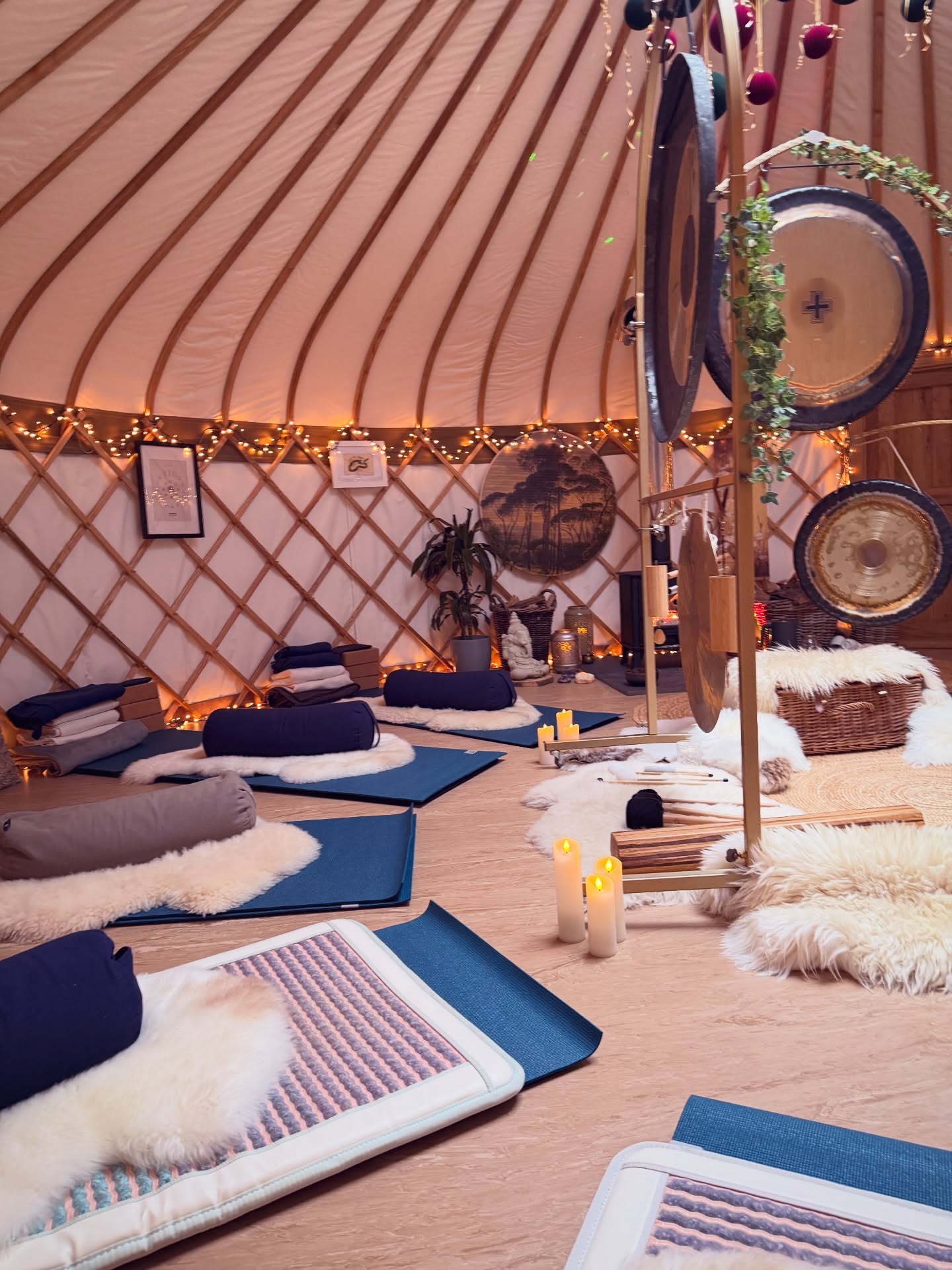 Unfurl into the season.. just three places left for 1st March.. #springiswaiting #springthing #restore #unfurl