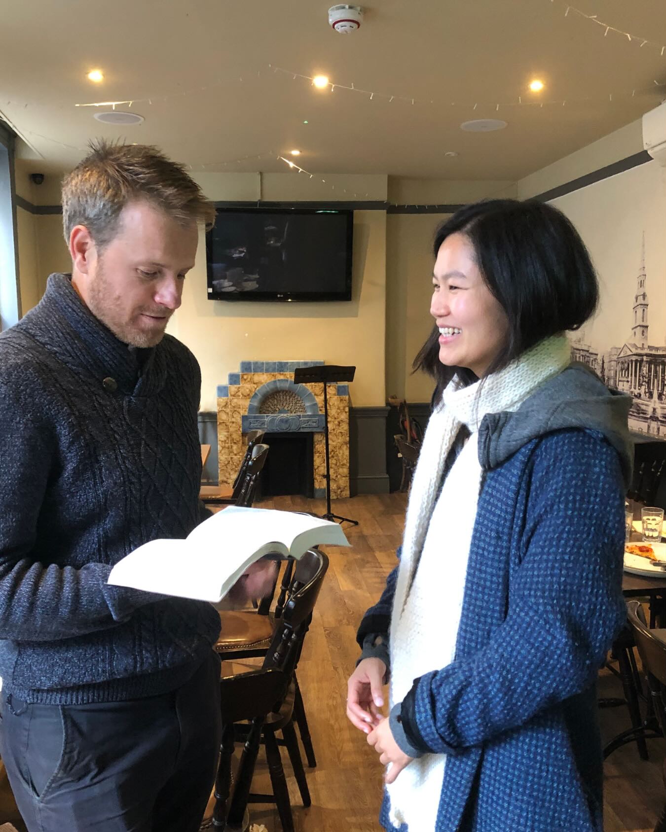 We spend 50% of our waking hours at work during the working week! As Christians, how can we live faithfully for the Lord in our 9 to 5s?
The Gospel at Work network exists to help Christians working in central London work out what it’ll look like for them to live for Jesus in the workplace.
We do this by opening God’s word together in short 25-minute Bible talks designed to fit into a lunchbreak.
Find out what’s happening near you: gospelatwork.org.uk/map
#christian #work #london #bible #faithatwork