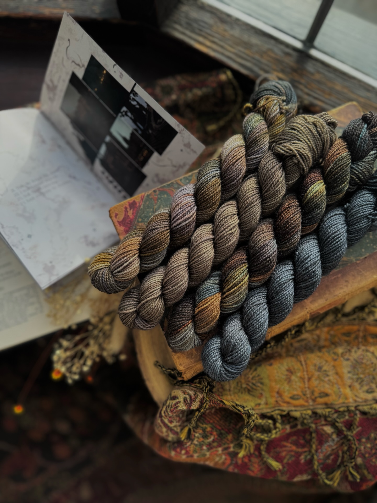 Day 21-24 of the 2025 advent ✨ I really hope you have enjoyed this years colourways! A vote will be coming soon so you can choose your favourites that could come back for a lil pre-order 👀😂